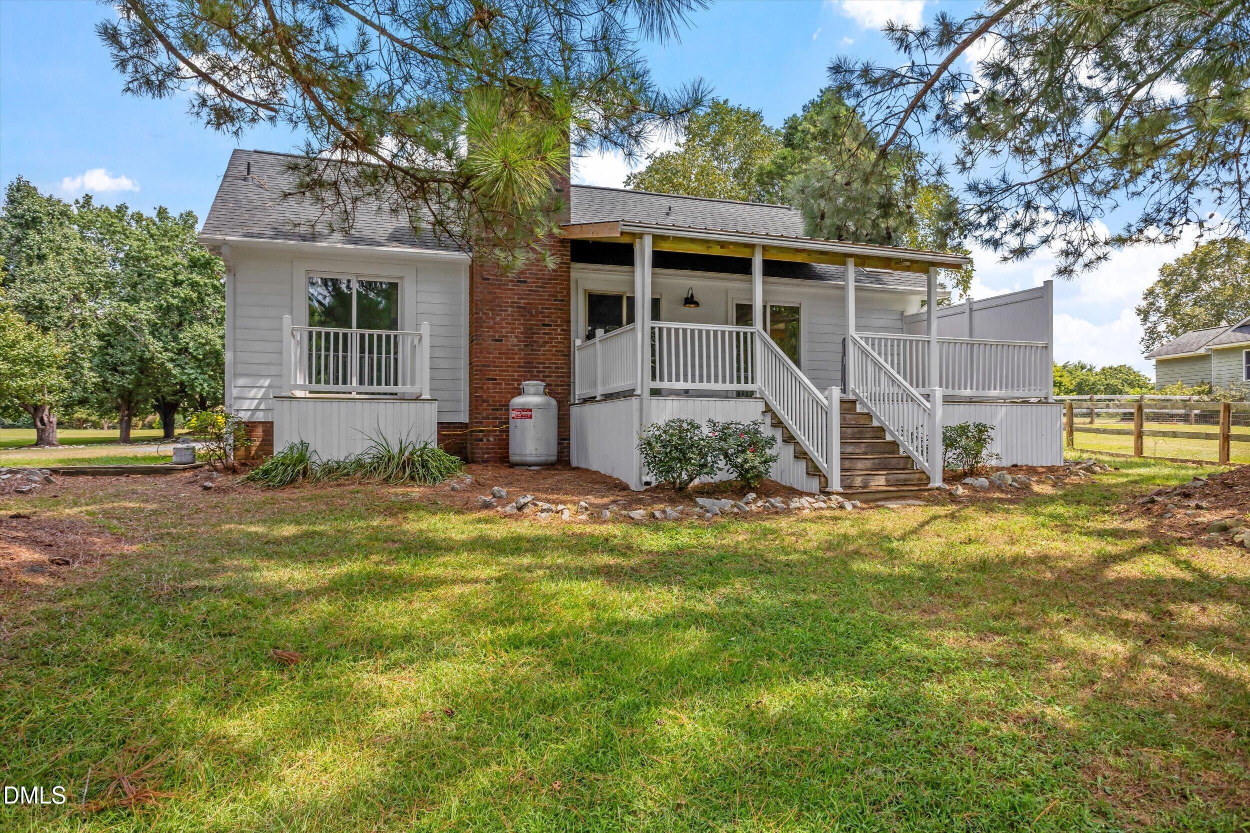 205 William Drive Property Photo 27