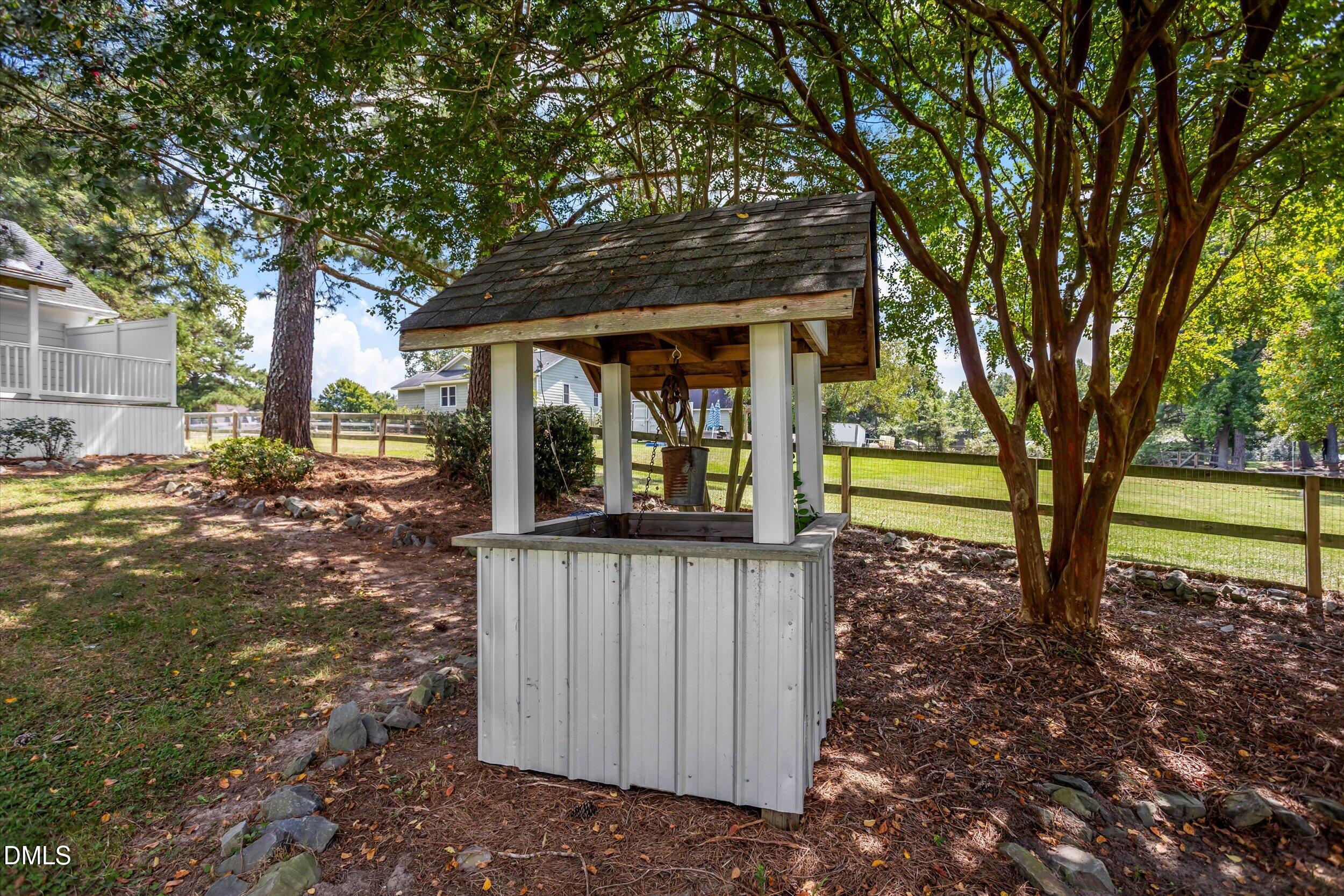 205 William Drive Property Photo 28