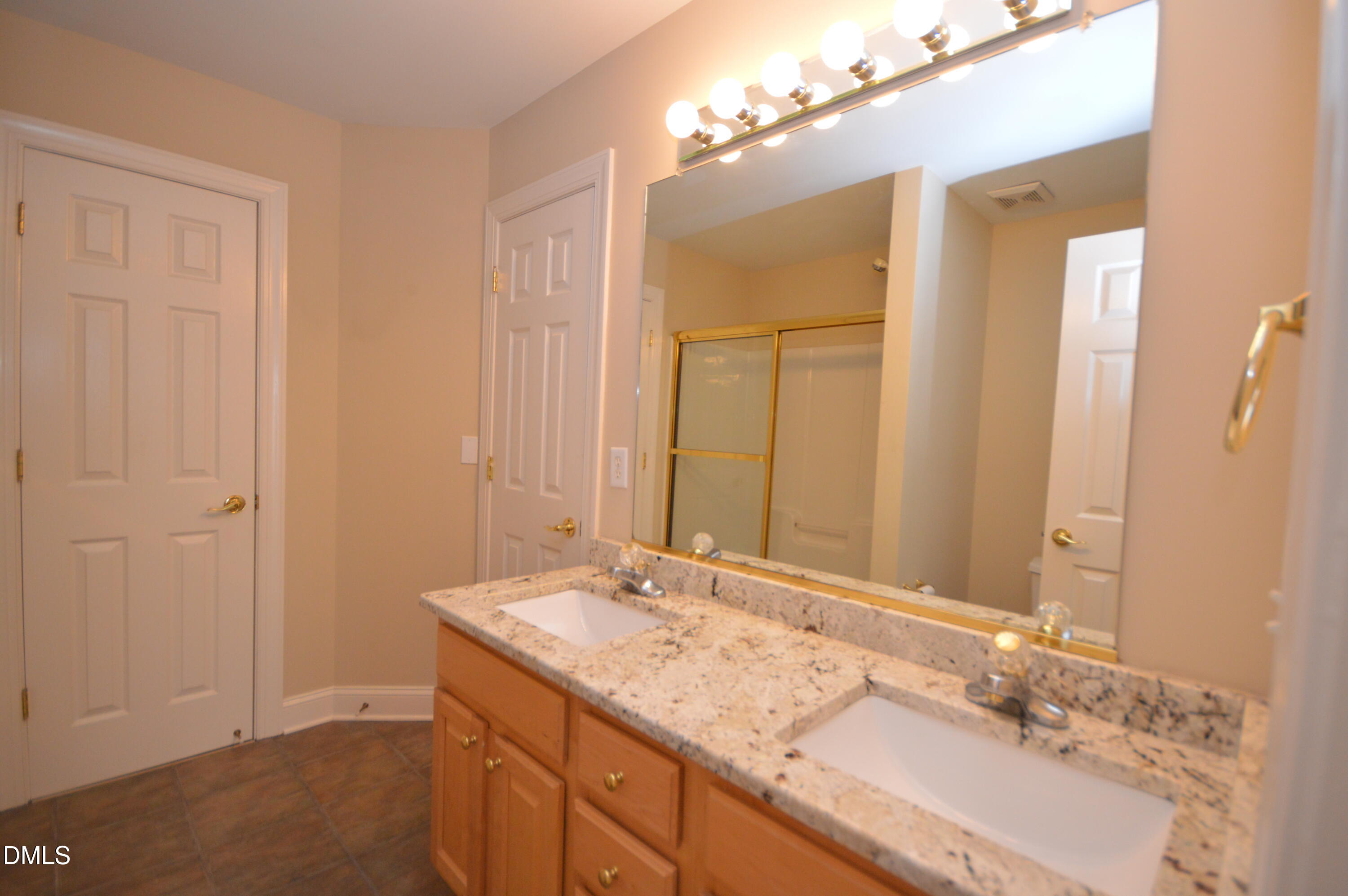 114 Prestonian Place Property Photo 16