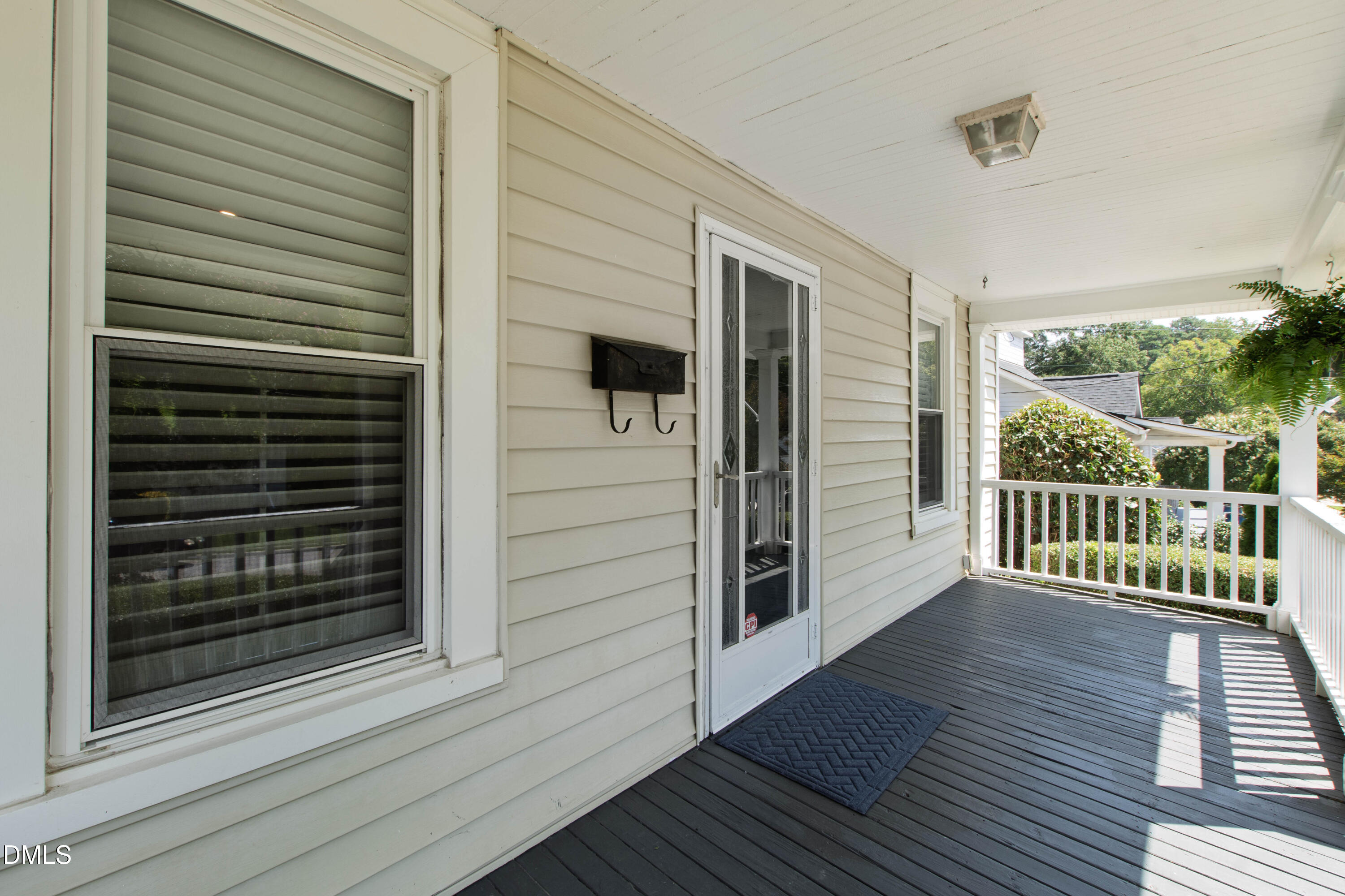 509 Frank Street Property Photo 5