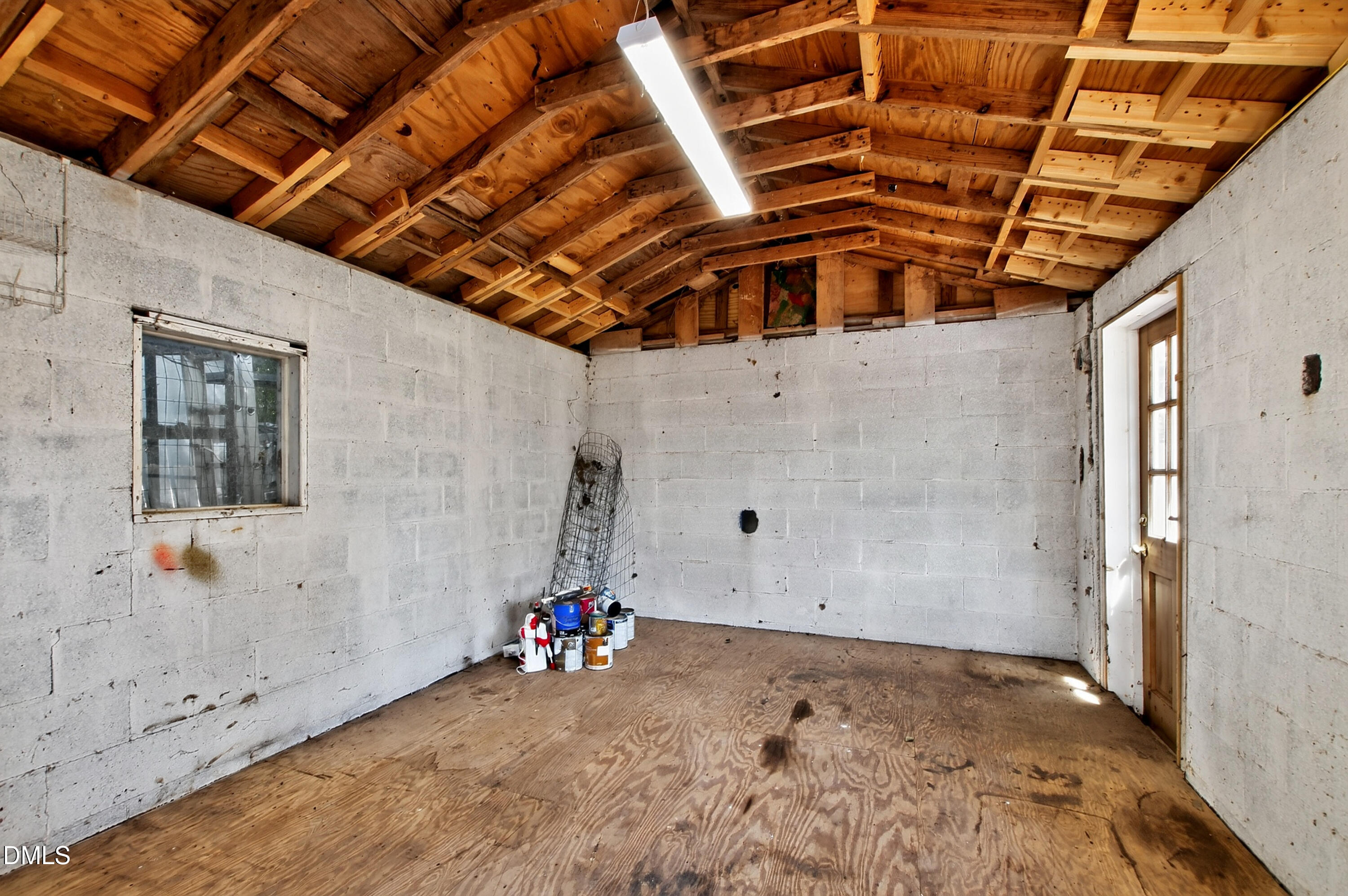 509 Frank Street Property Photo 32