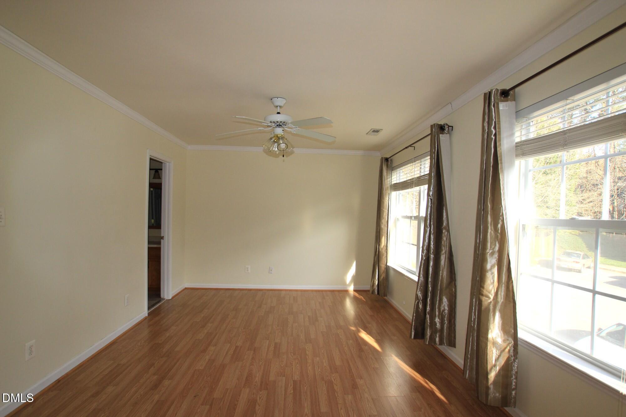104 Climbing Ivy Court Property Photo 6