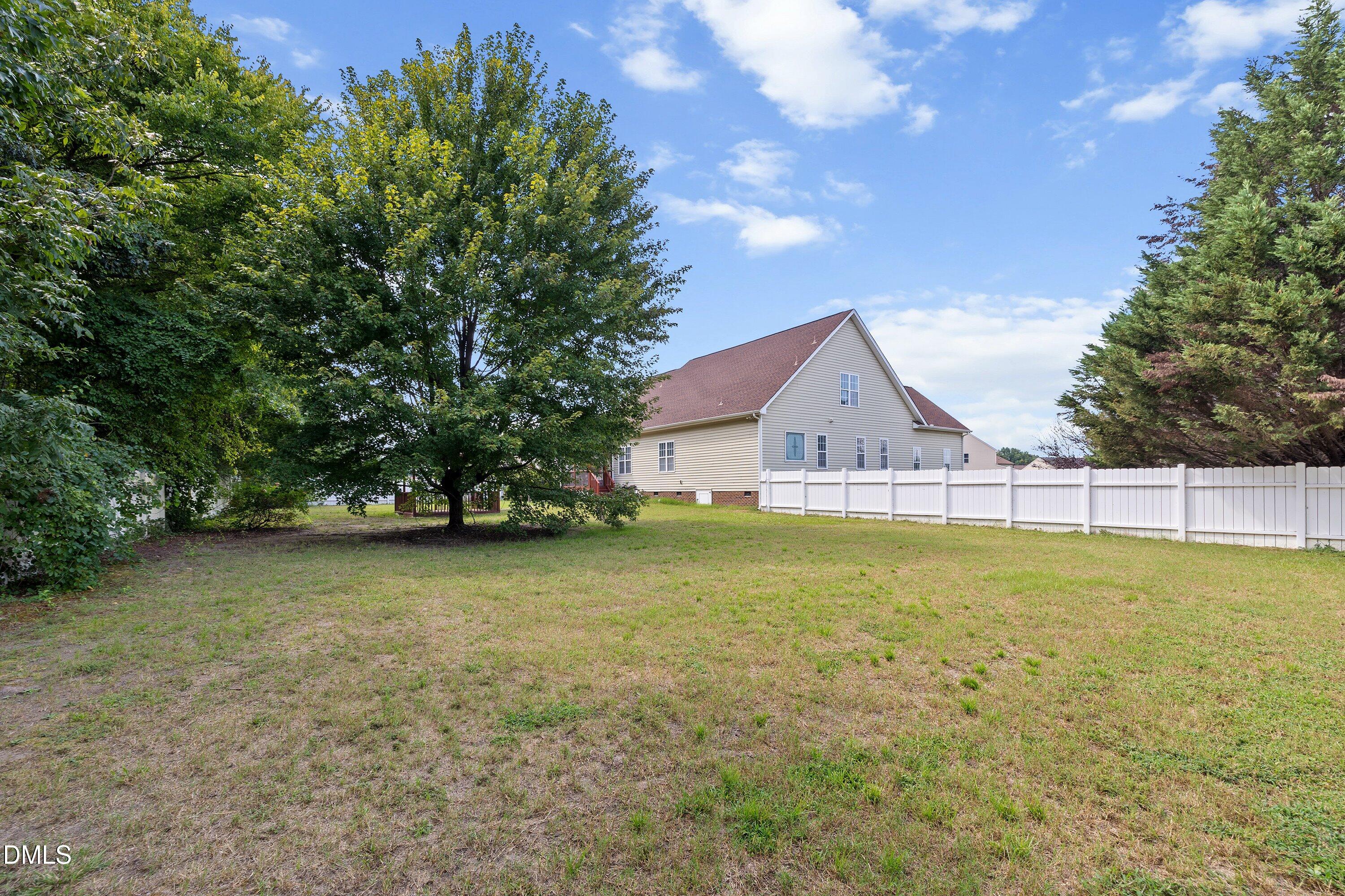 541 Spruce Meadows Lane Property Photo 31