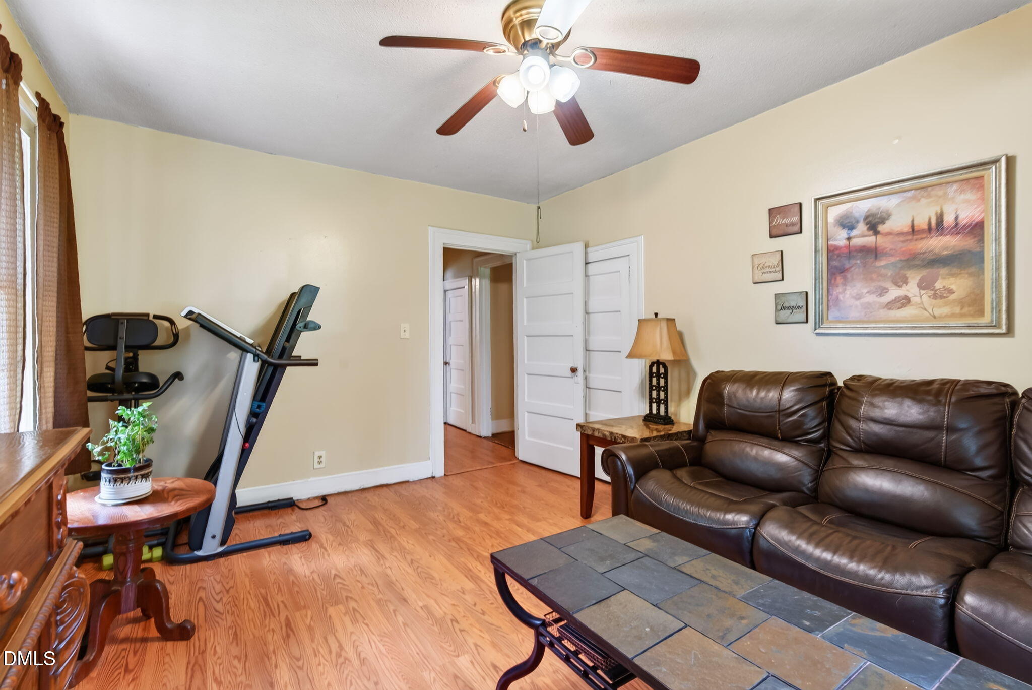 4087 Glendale Road Property Photo 11