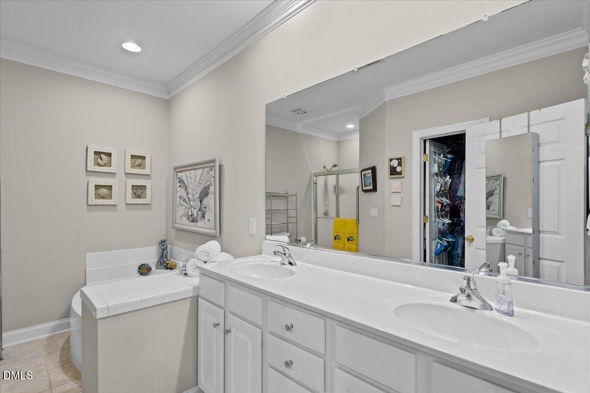 137 Eva Drive Property Photo 34