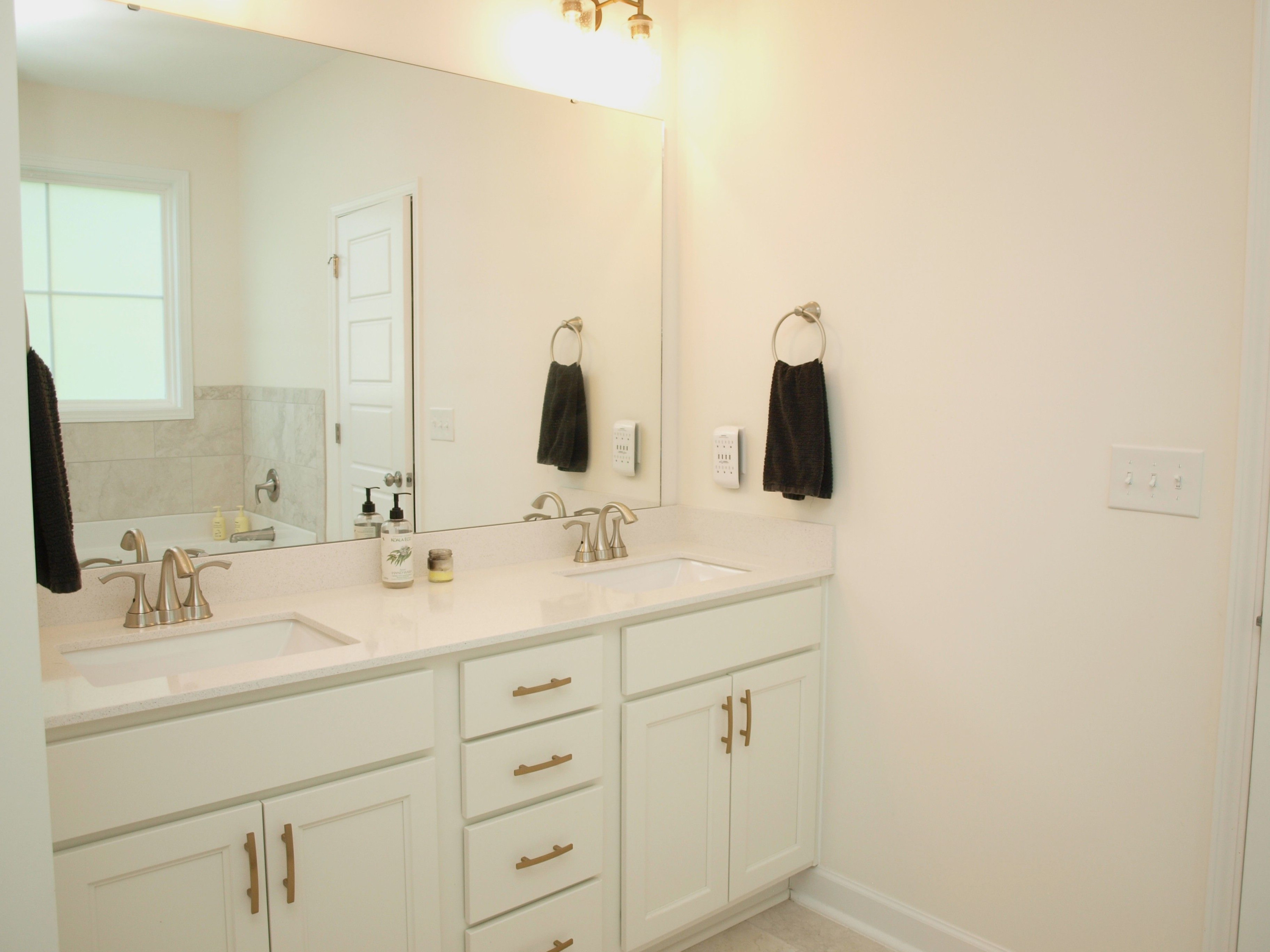 373 Abingdon Farms Drive Property Photo 14
