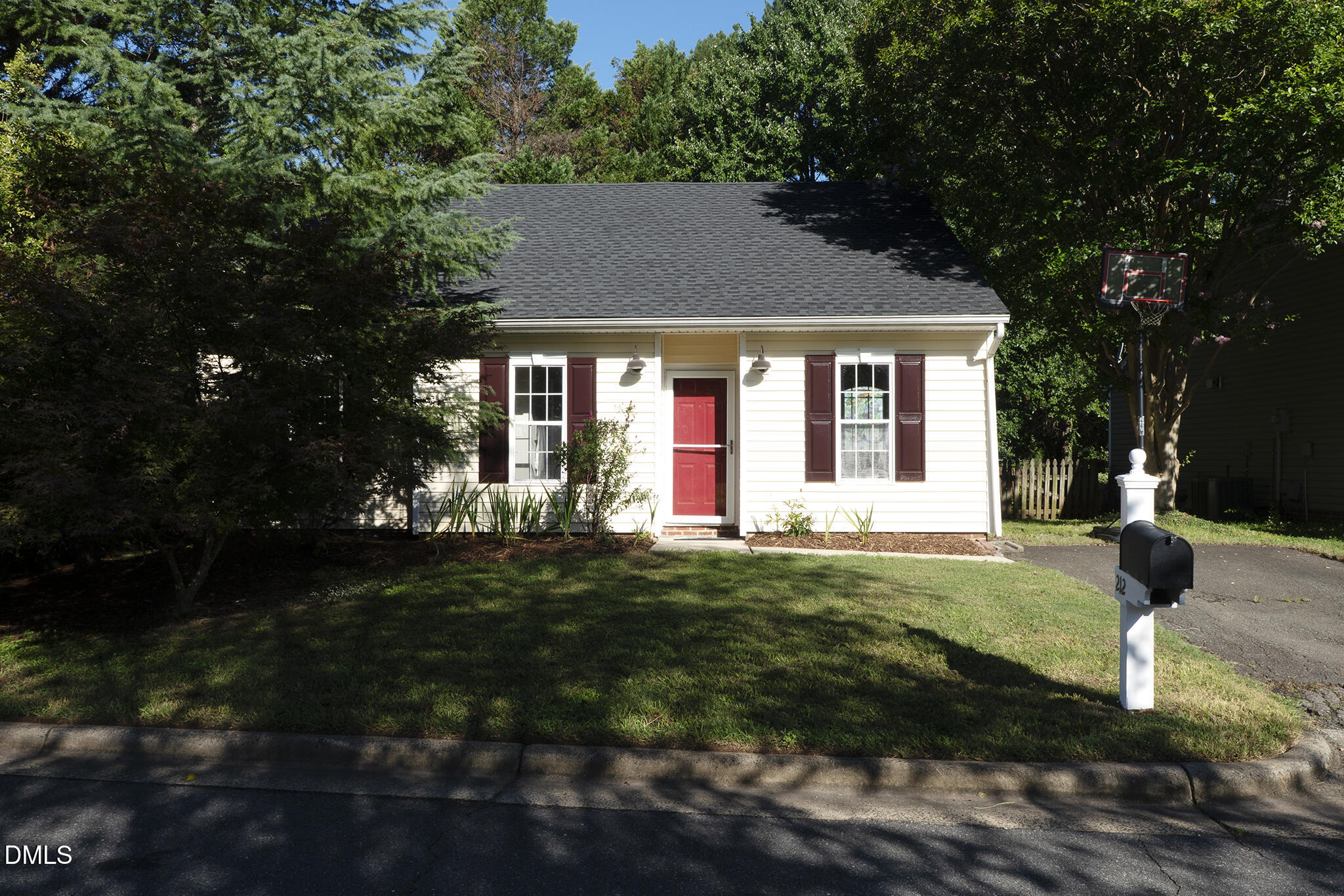 212 Sir Richard Lane Property Photo 1