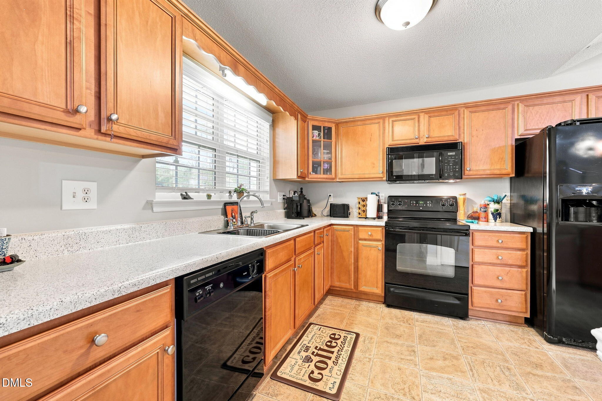2709 Mortise Court Property Photo 9