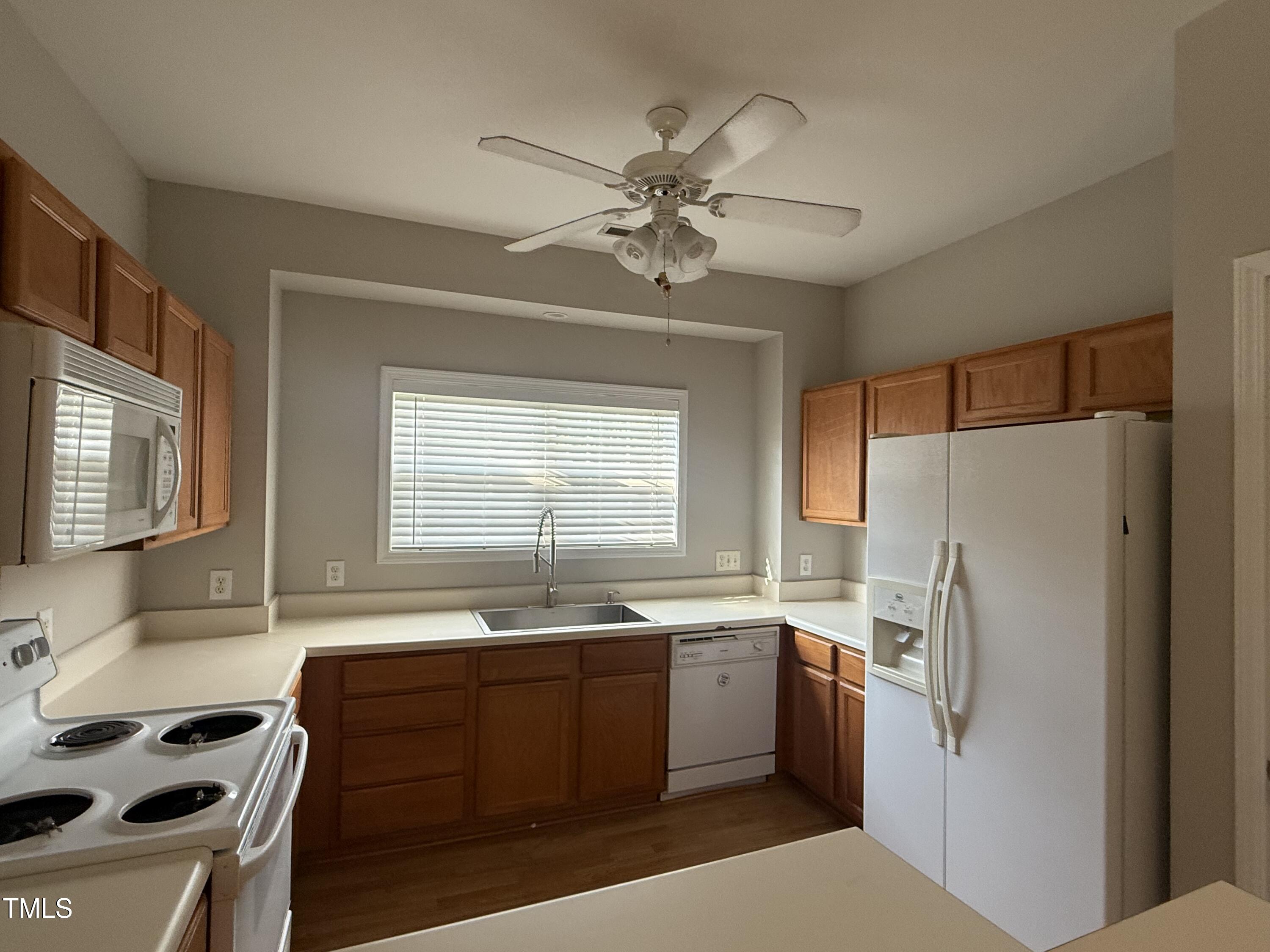 4626 Centrebrook Circle Property Photo 3