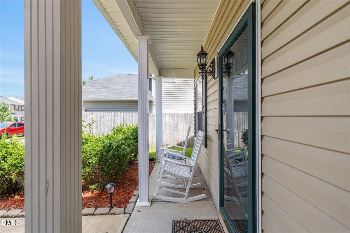 4122 Lady Slipper Lane Property Photo 4