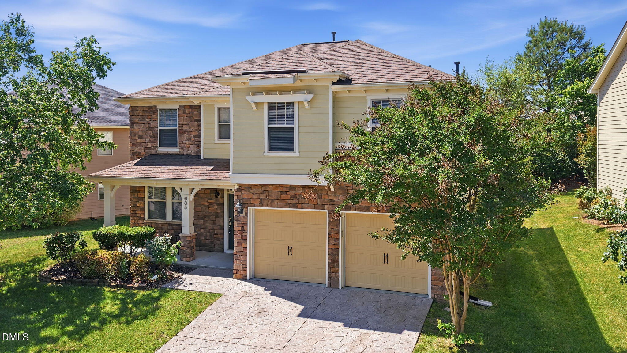635 Piper Stream Circle Property Photo 2