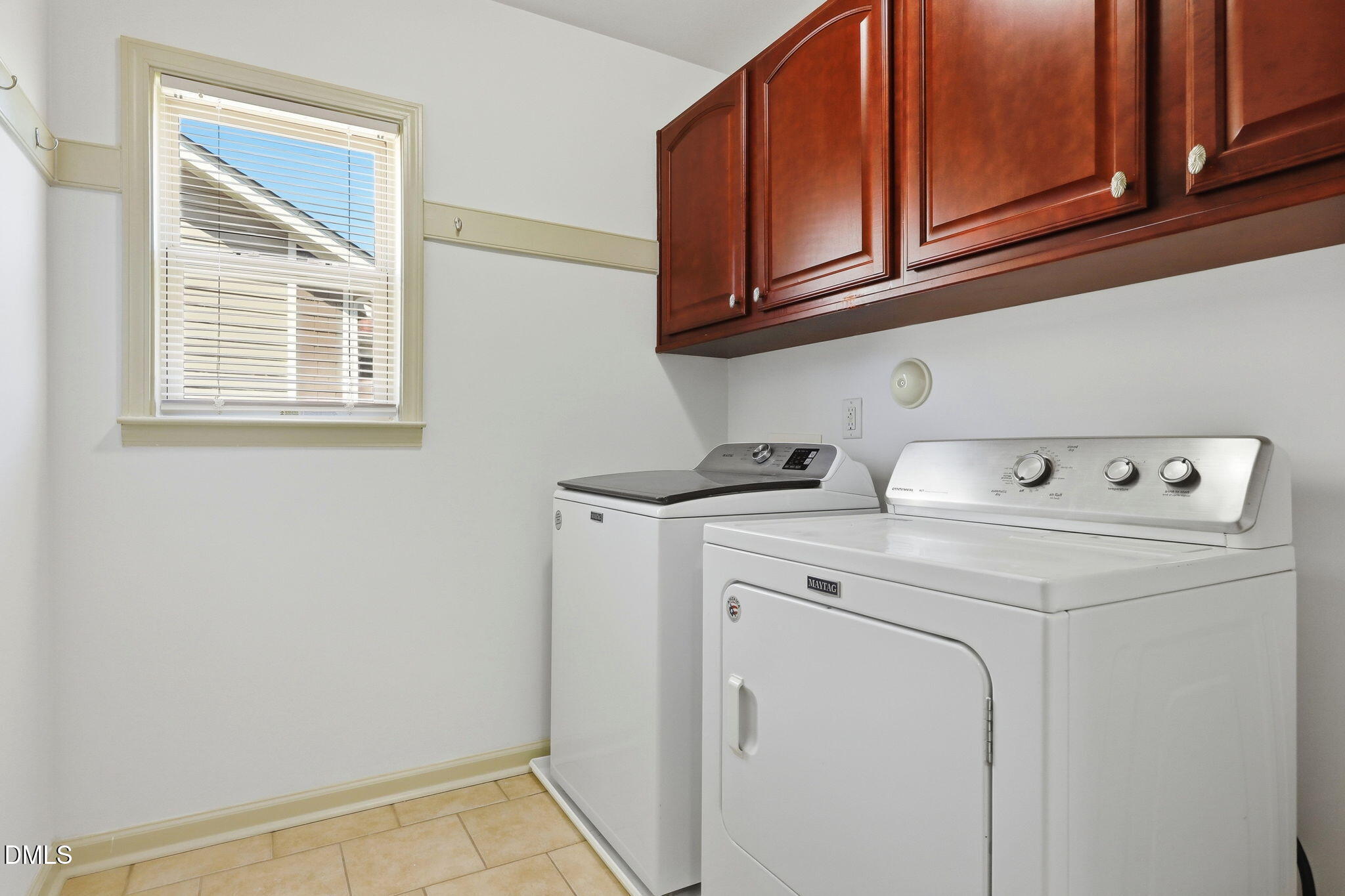 635 Piper Stream Circle Property Photo 35