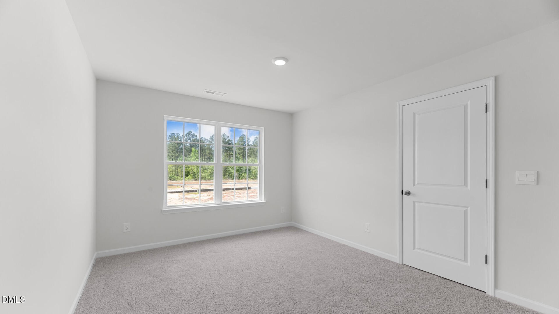 10514 Beard Way Property Photo 12