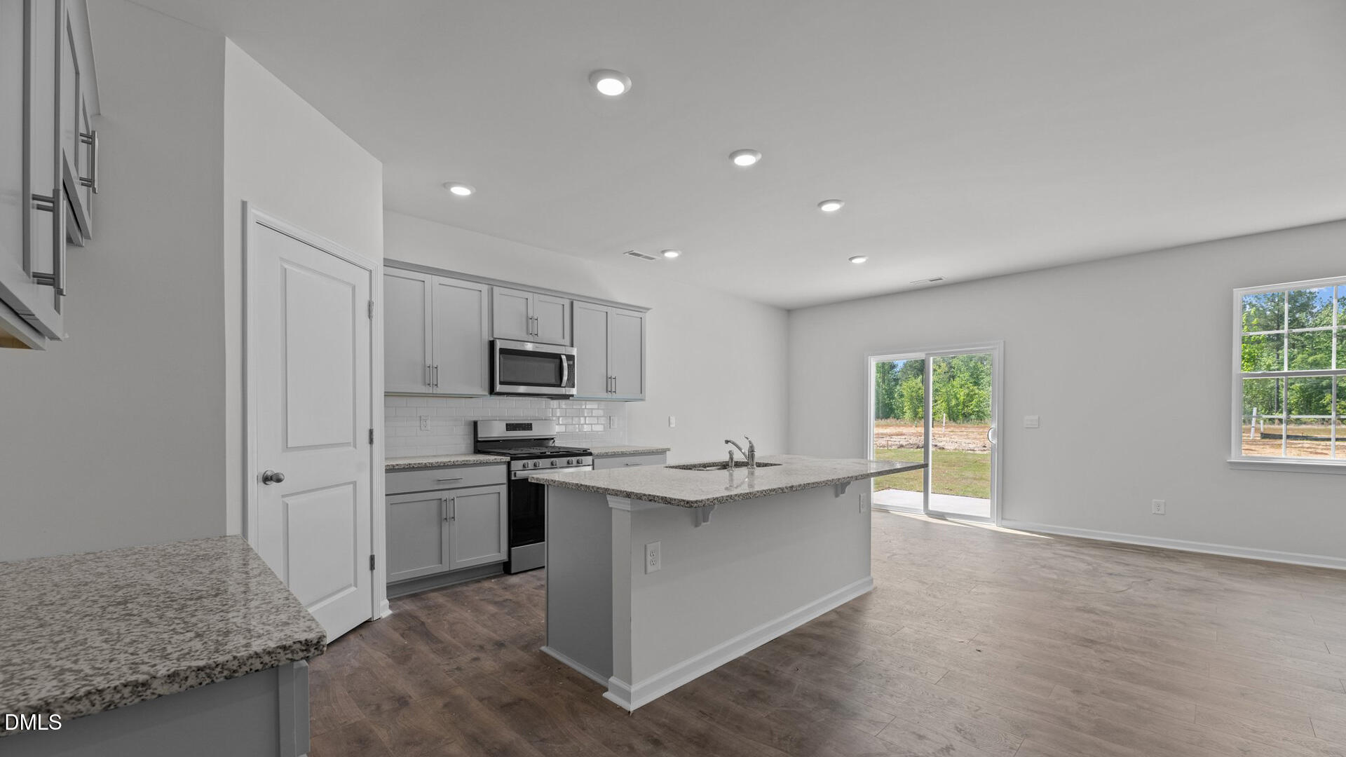 10514 Beard Way Property Photo 23