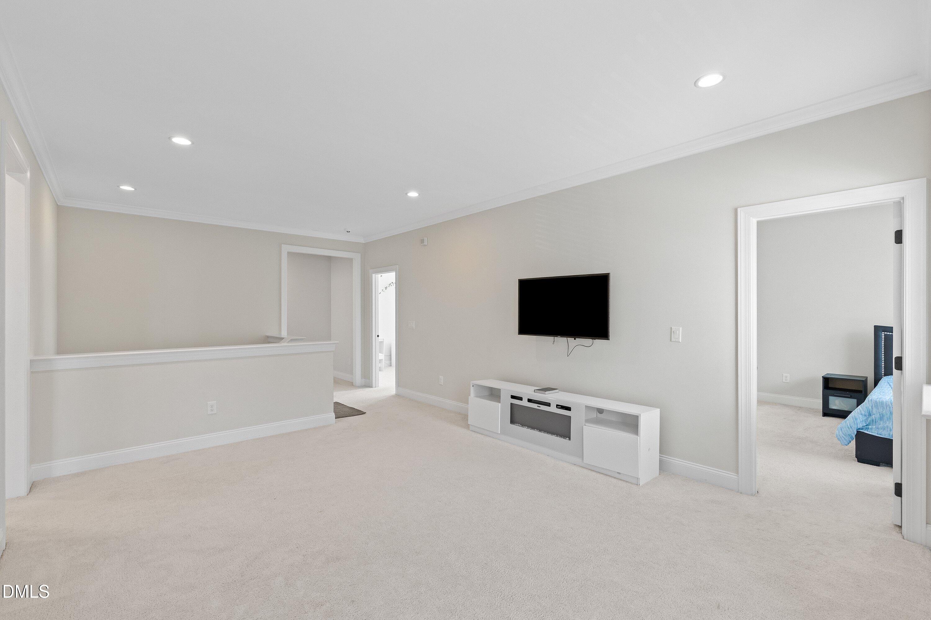 435 Gartrell Way Property Photo 34