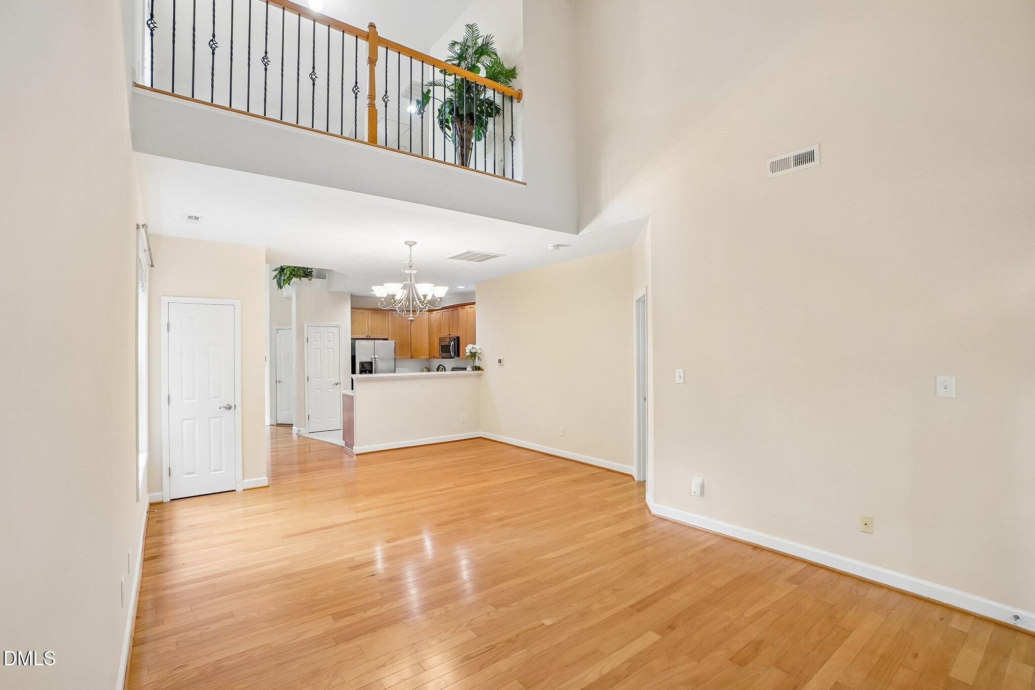 807 Swan Neck Lane Property Photo 7