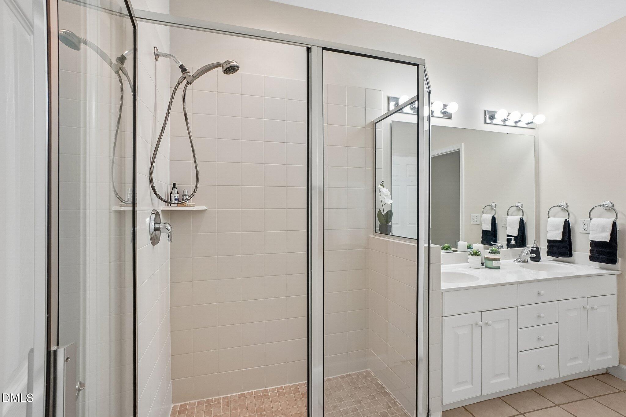 807 Swan Neck Lane Property Photo 18