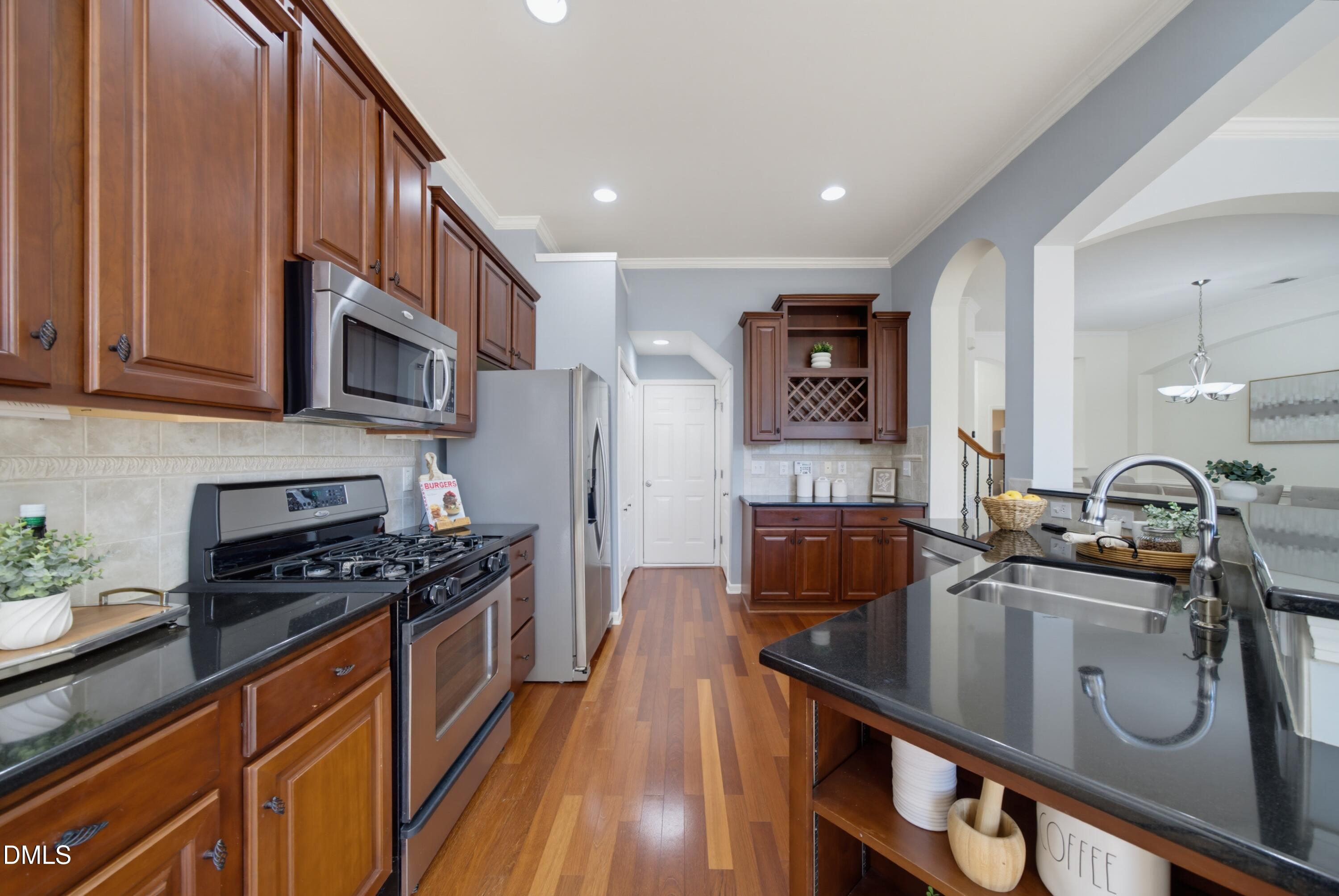 13353 Ashford Park Drive Property Photo 13