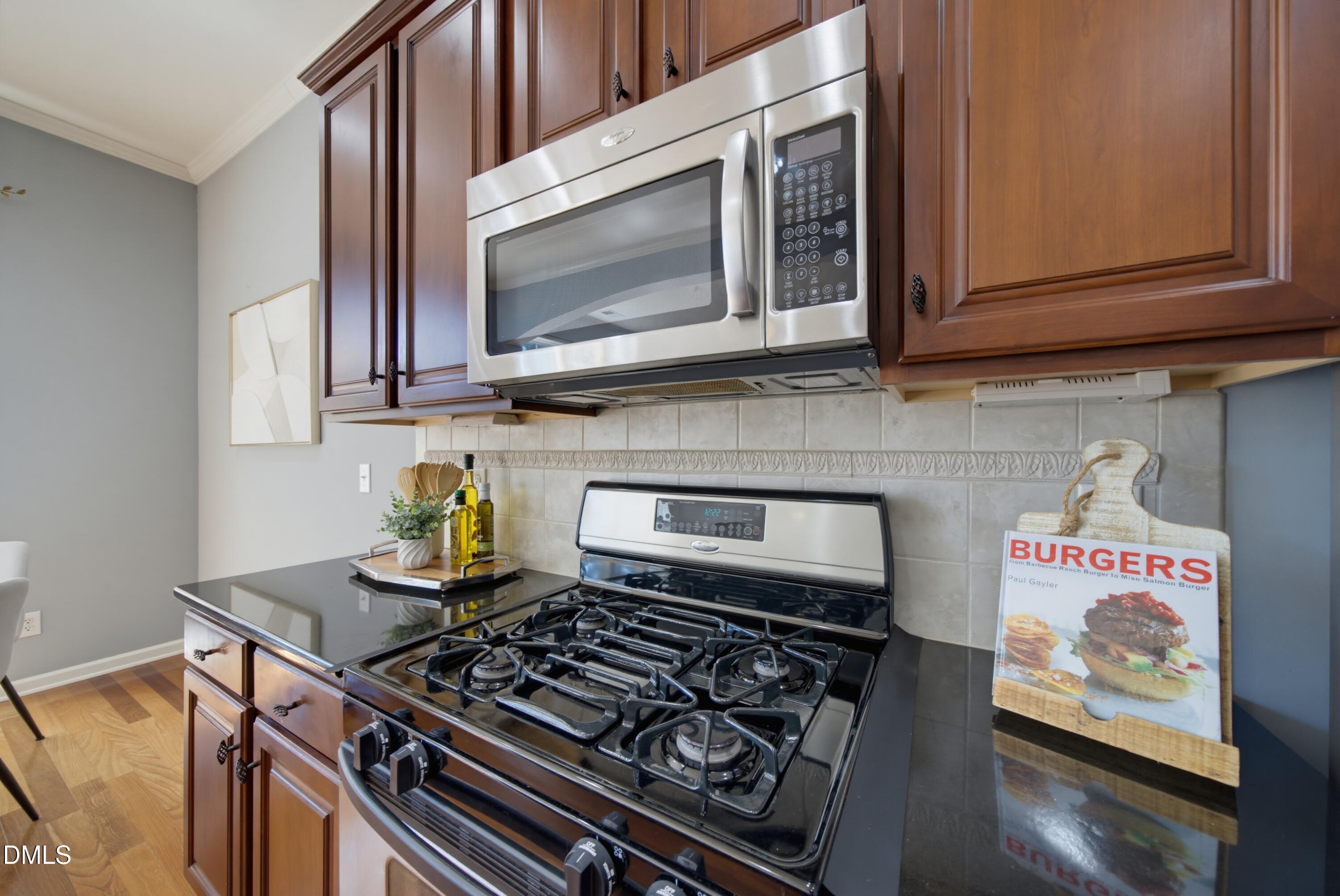 13353 Ashford Park Drive Property Photo 15