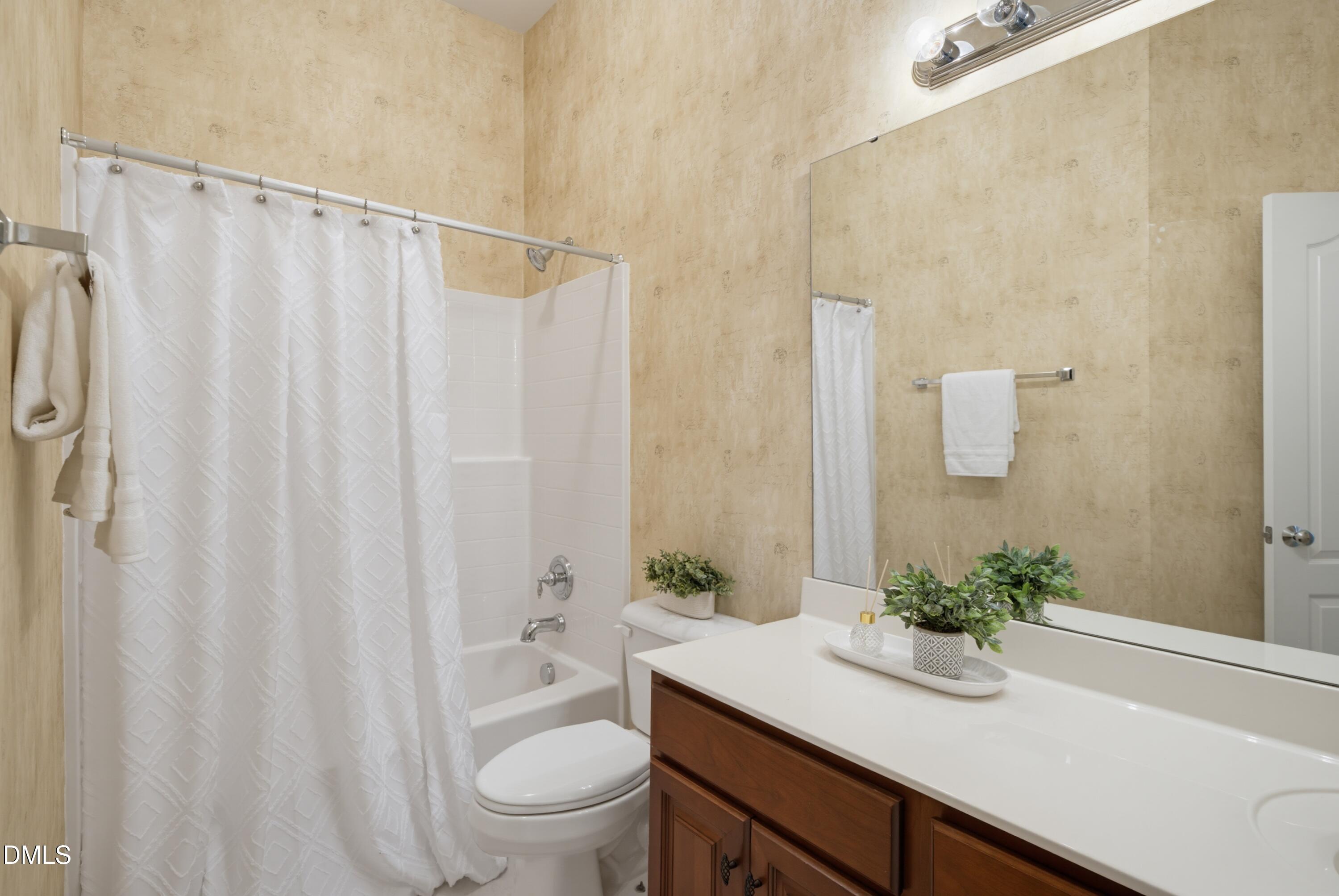 13353 Ashford Park Drive Property Photo 31