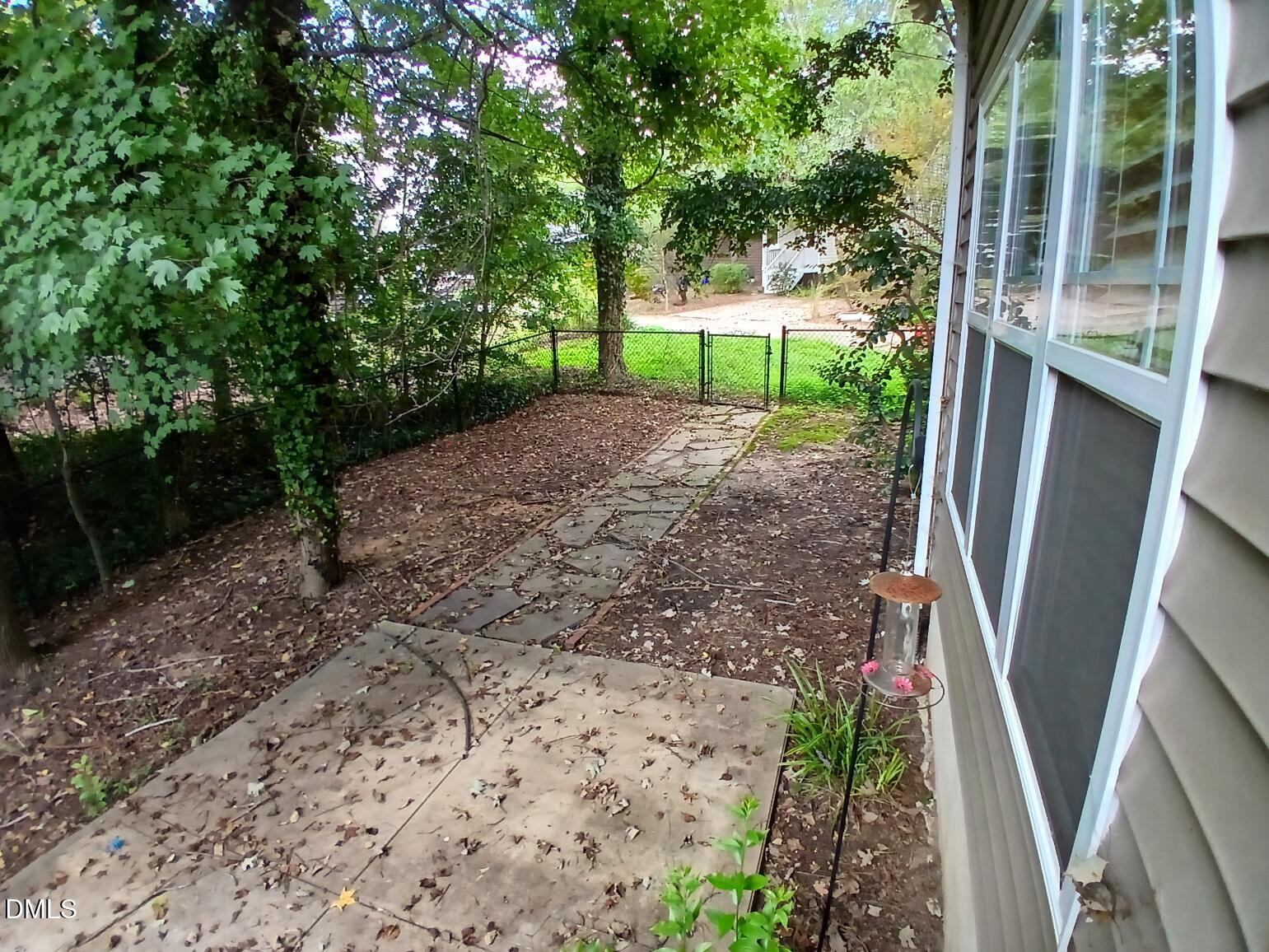 2215 University Drive Property Photo 25