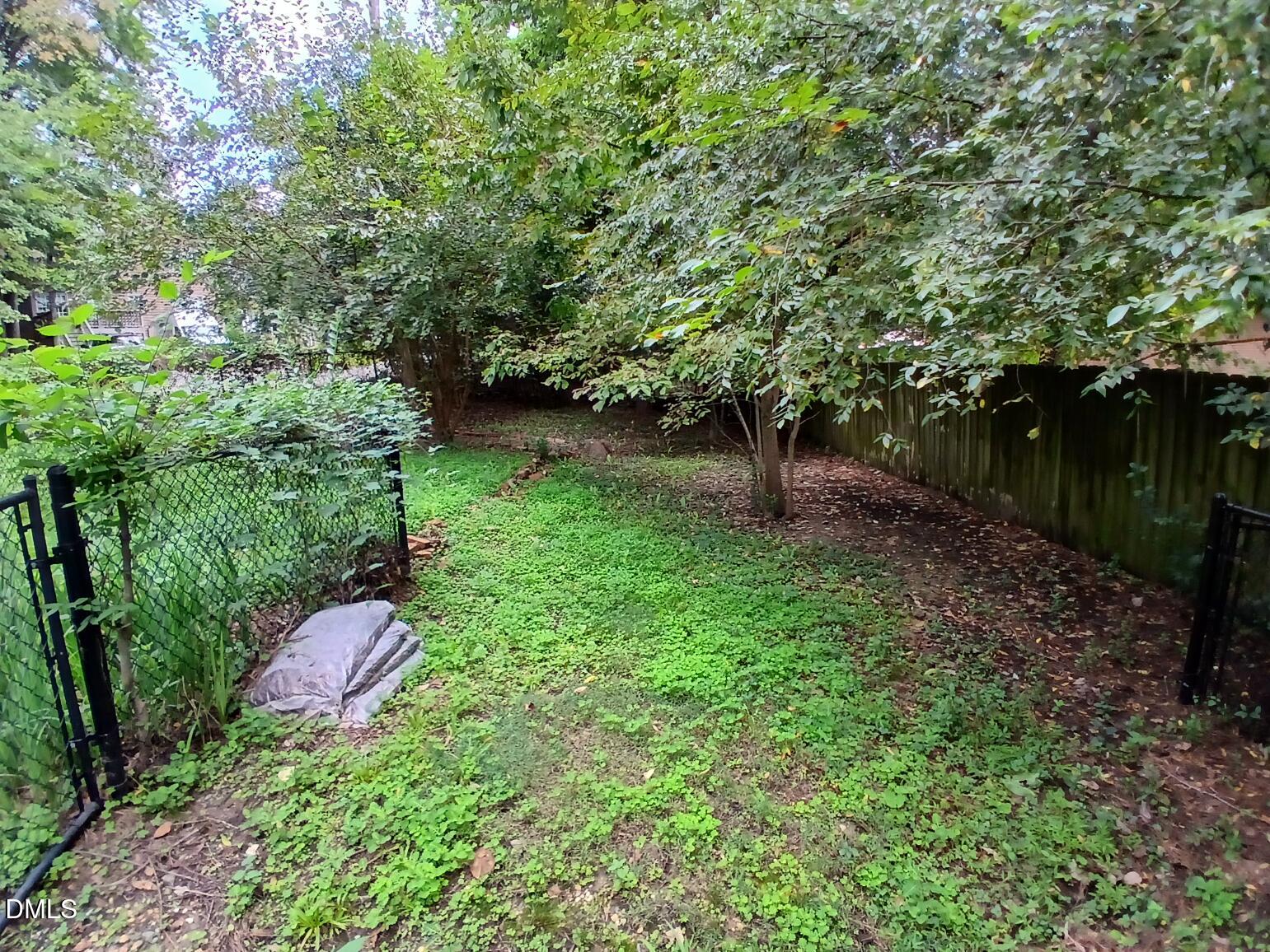 2215 University Drive Property Photo 28