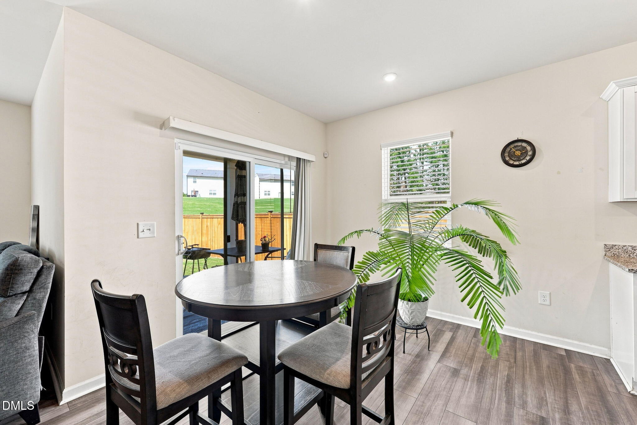 1429 Heron Pond Street Property Photo 5