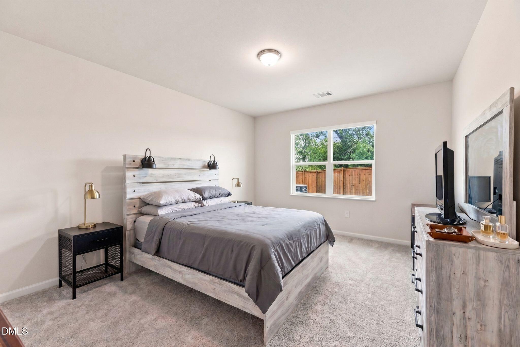 1429 Heron Pond Street Property Photo 6