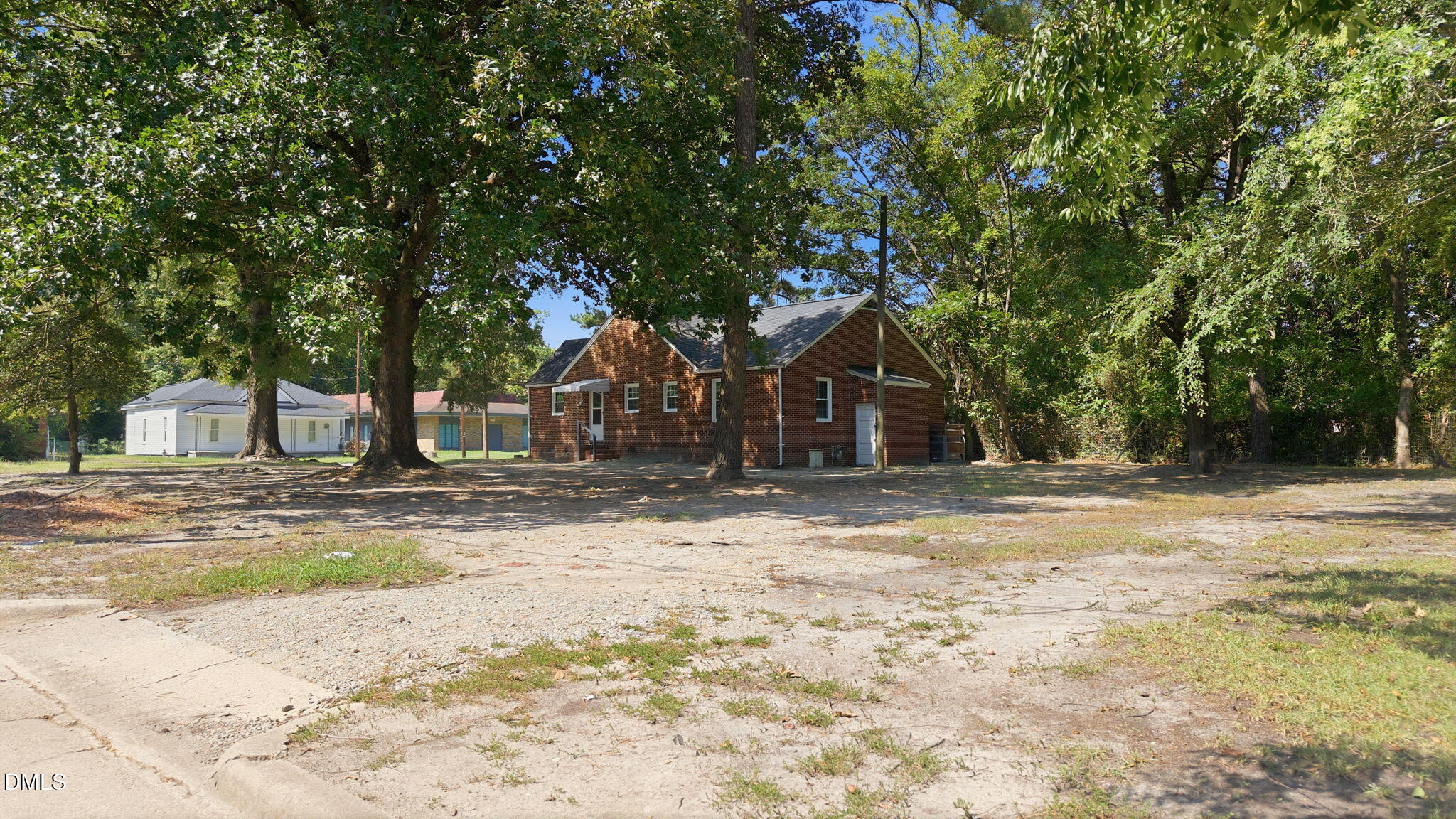 1004 W Thomas Street Property Photo 5