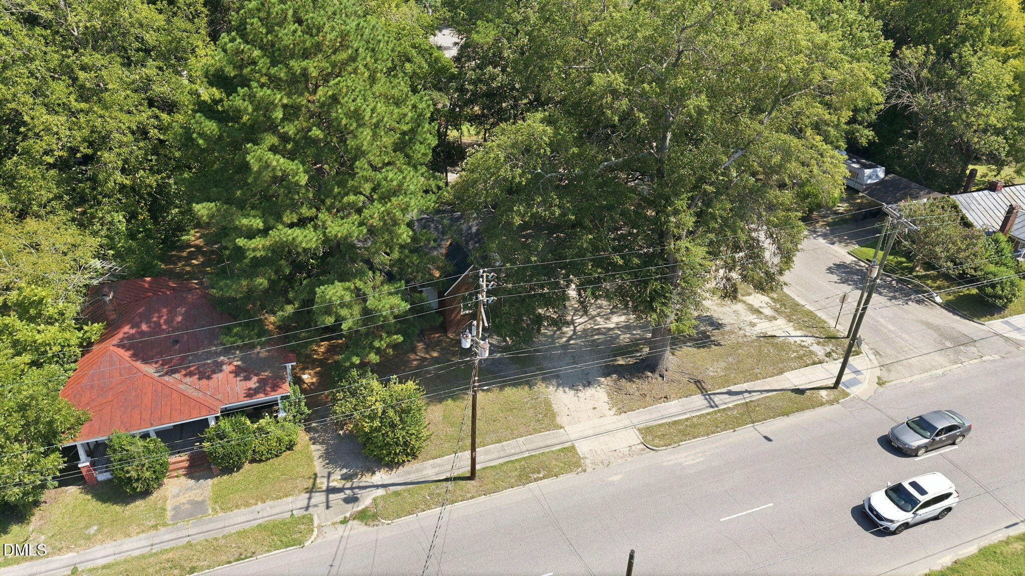 1004 W Thomas Street Property Photo 10