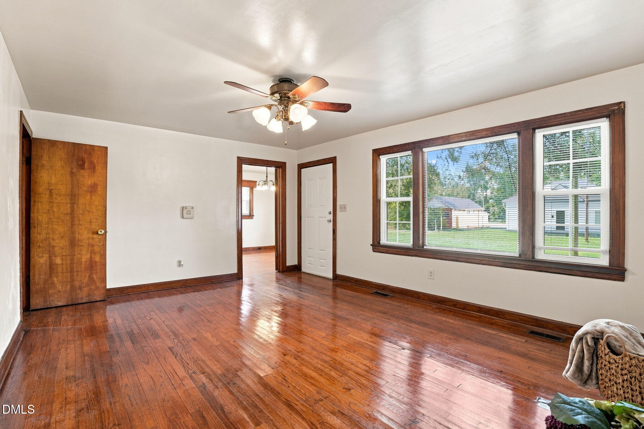 1004 W Thomas Street Property Photo 14