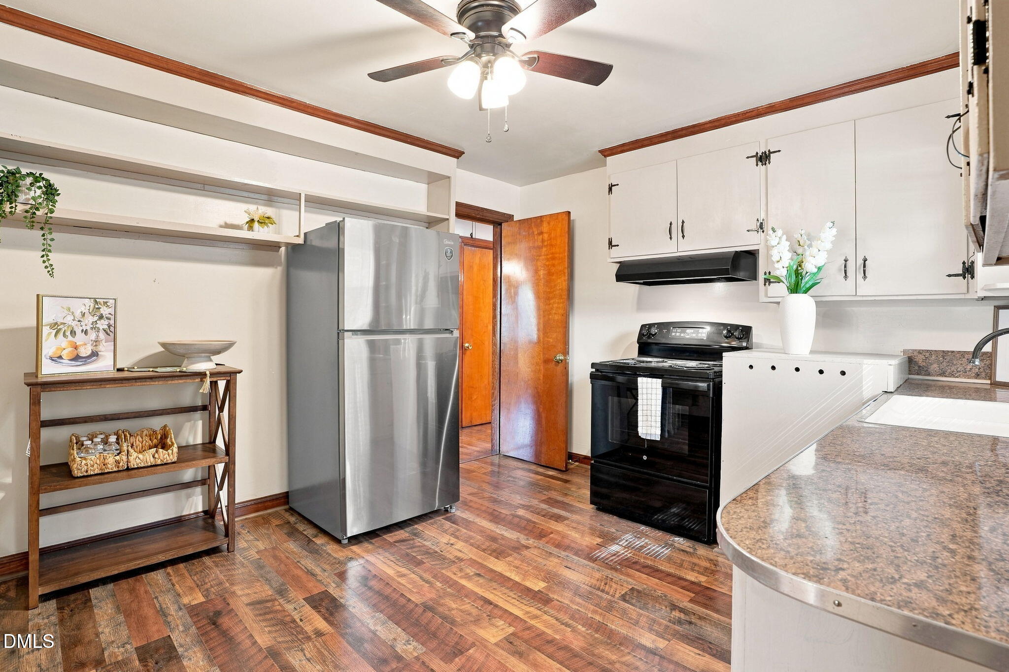 1004 W Thomas Street Property Photo 18