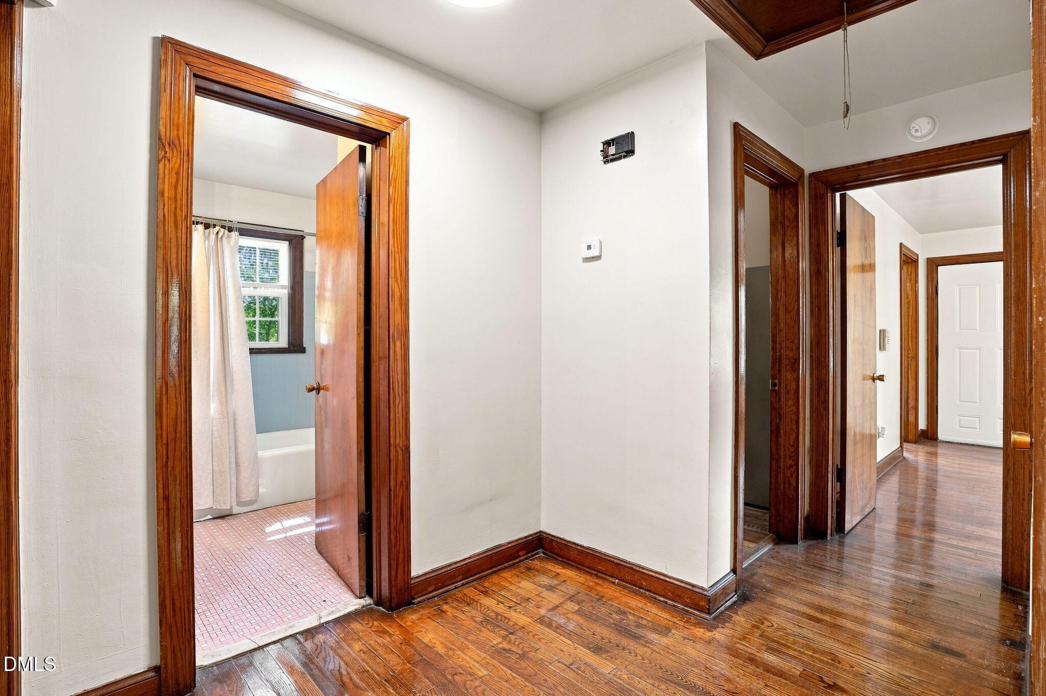 1004 W Thomas Street Property Photo 23