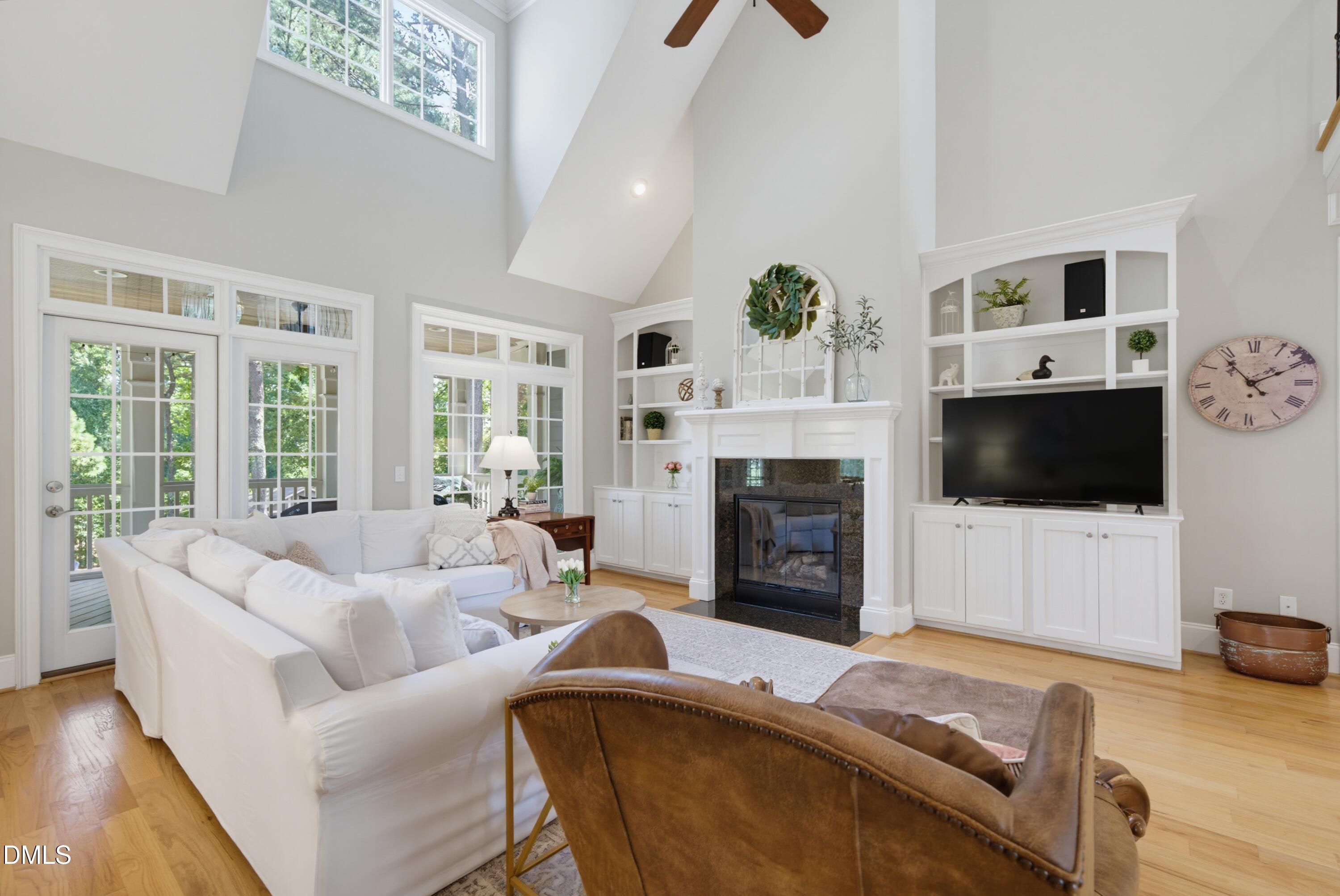 2200 Hedge Maple Drive Property Photo 10