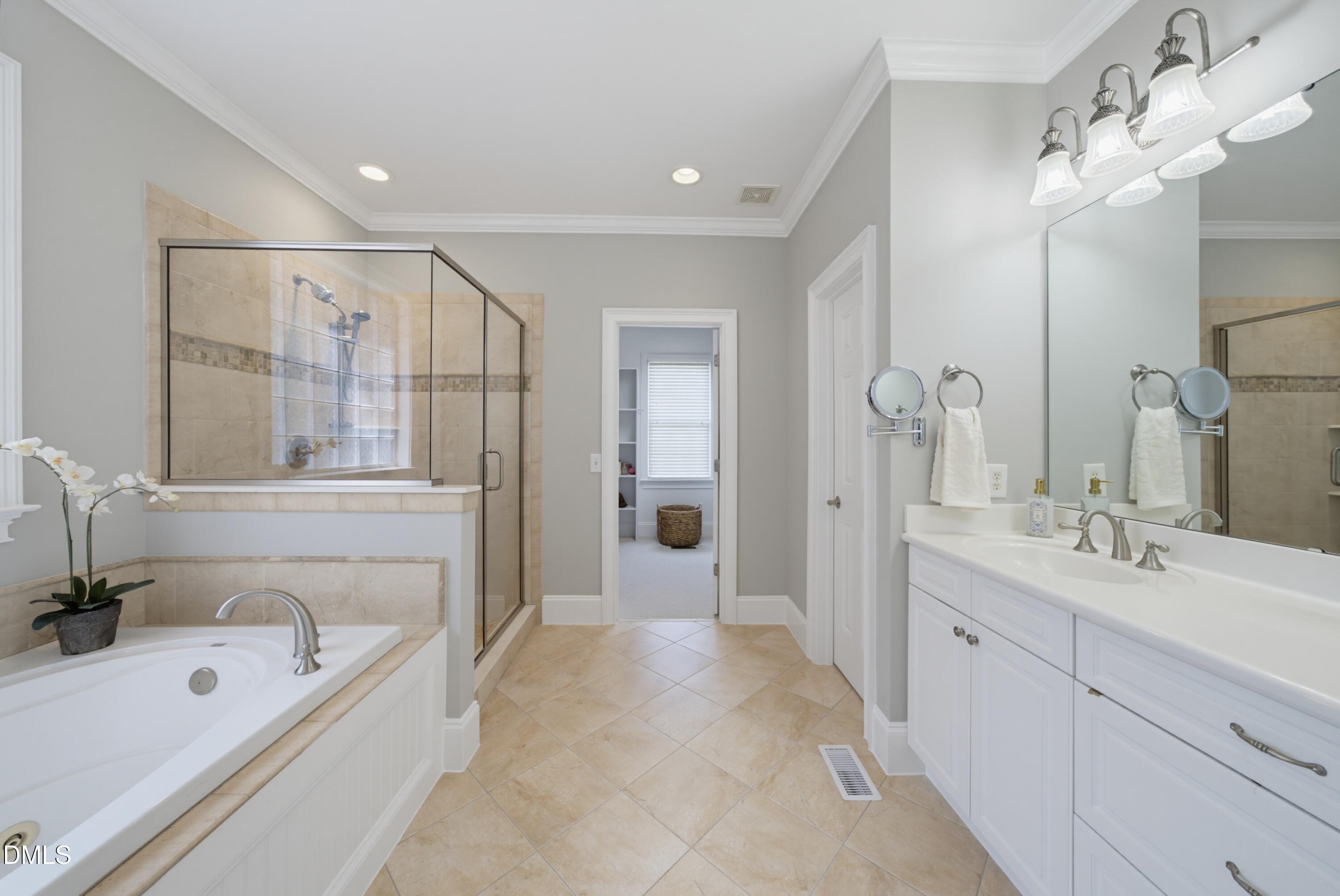 2200 Hedge Maple Drive Property Photo 25