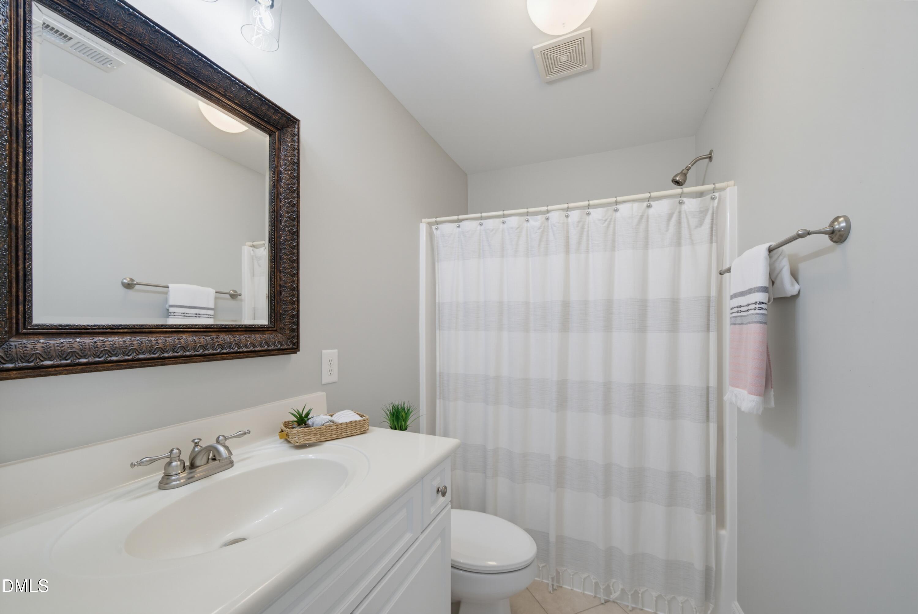 2200 Hedge Maple Drive Property Photo 32