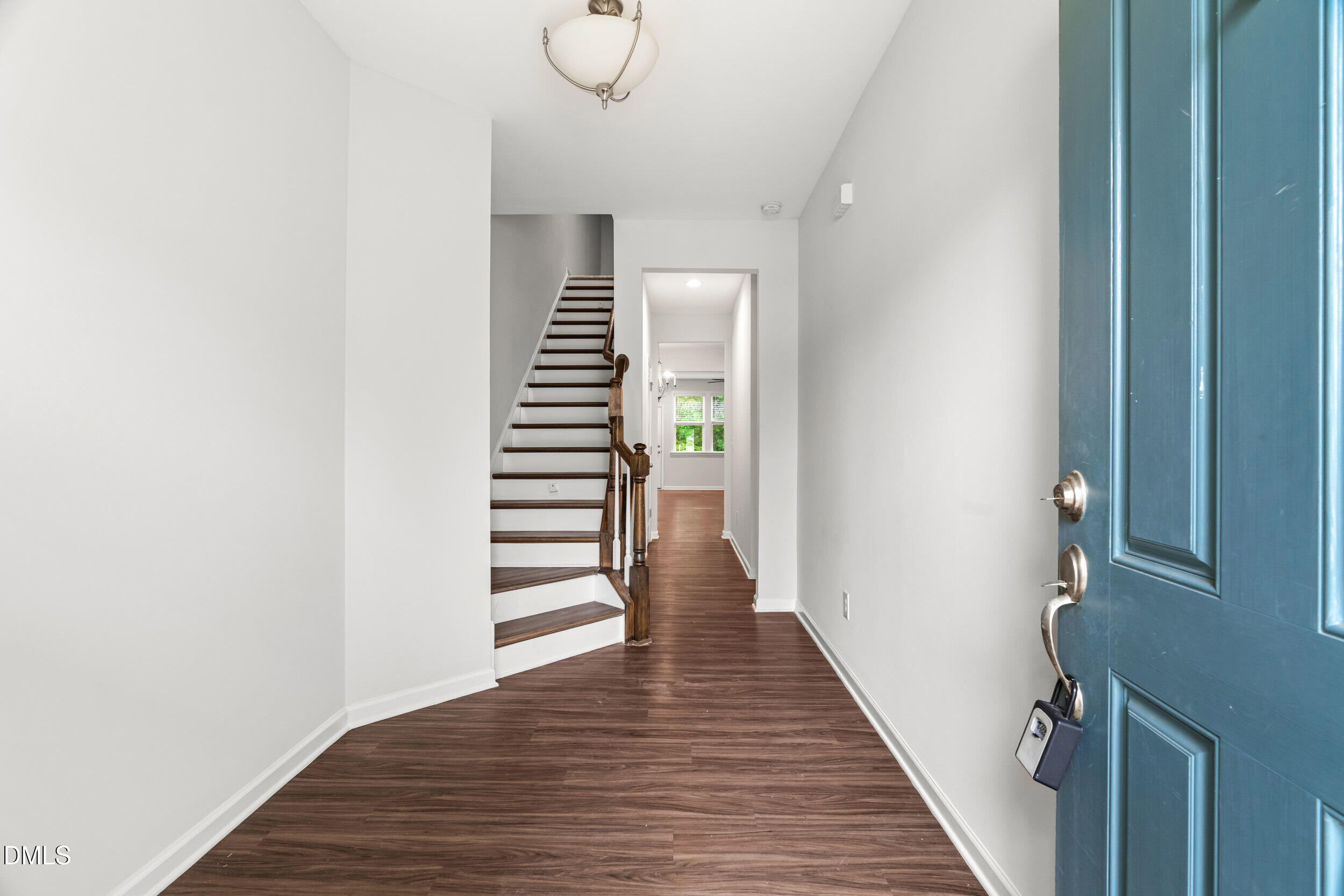 1305 Fitchie Place Property Photo 4