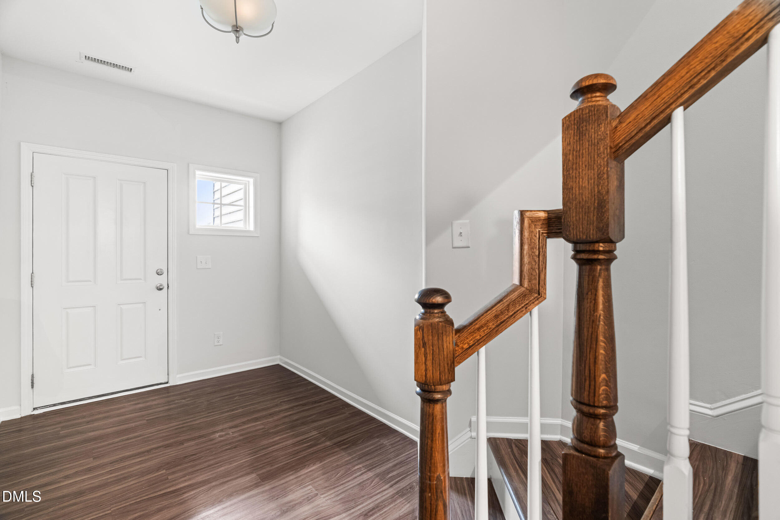 1305 Fitchie Place Property Photo 5