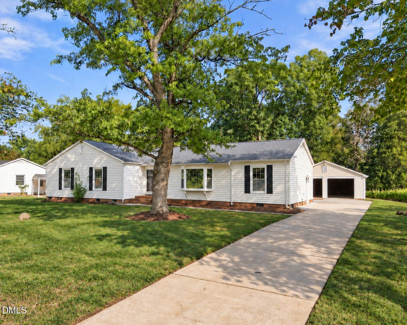 403 Rippling Stream Road Property Photo 1