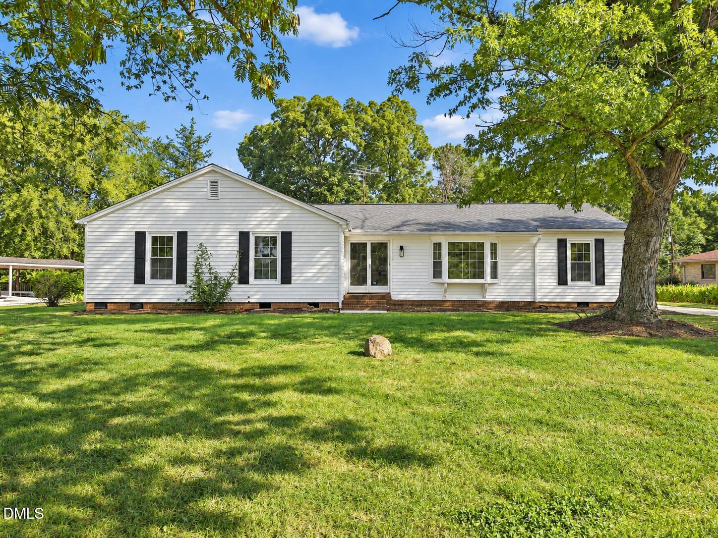 403 Rippling Stream Road Property Photo 2
