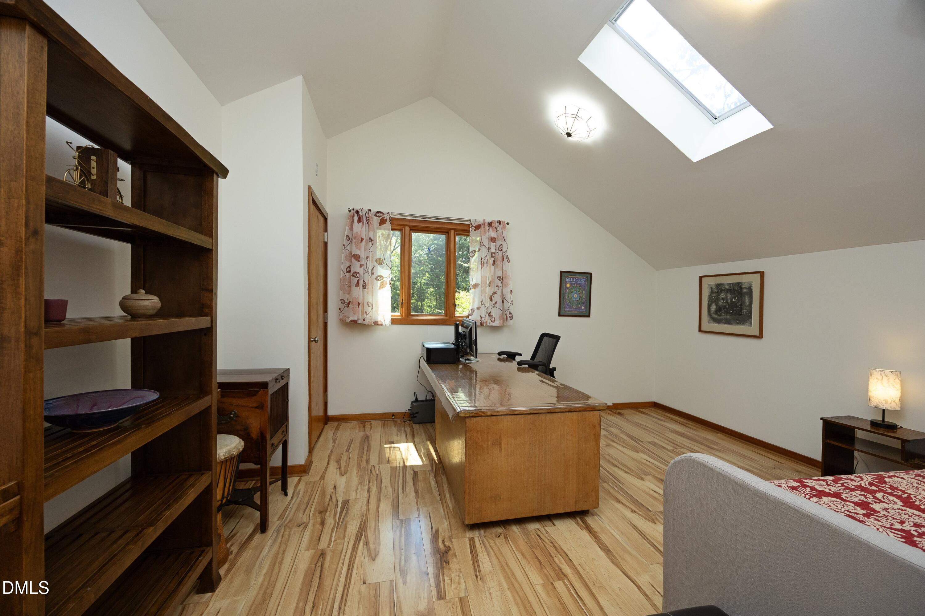 10 Ellen Place Property Photo 12