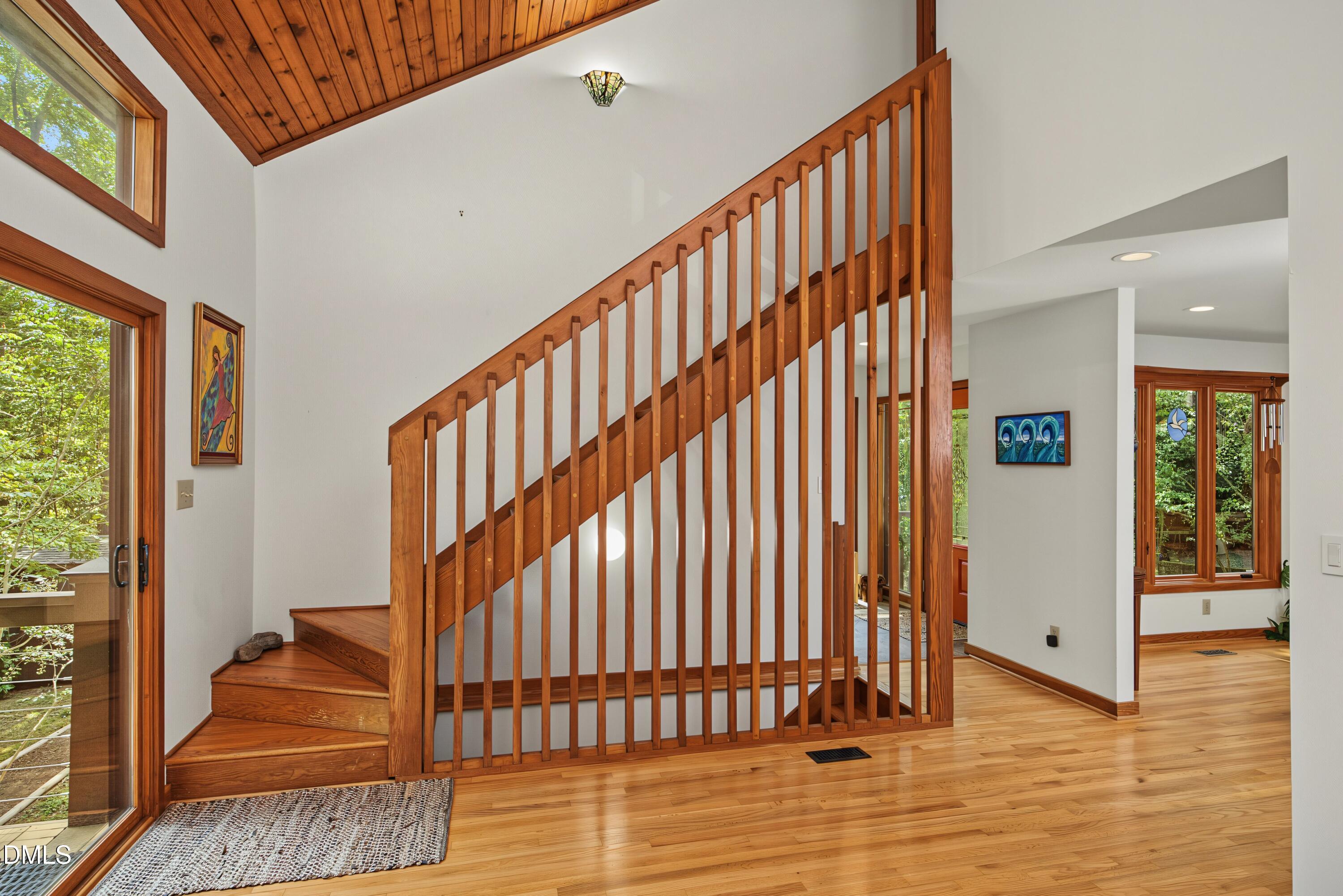 10 Ellen Place Property Photo 19
