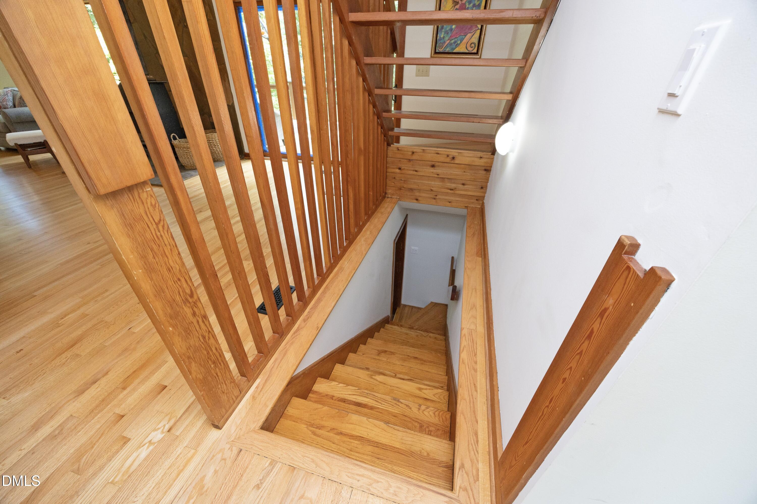 10 Ellen Place Property Photo 27