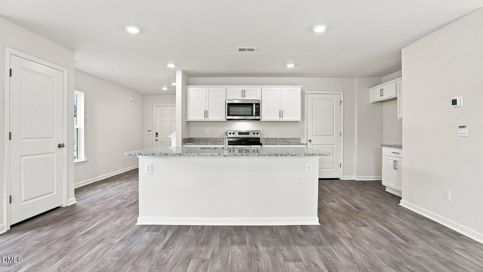7233 Silverleaf Road Property Photo 11