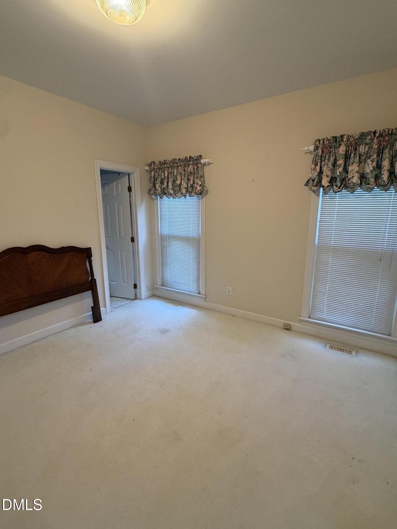 908 Windrow Lane Property Photo 15