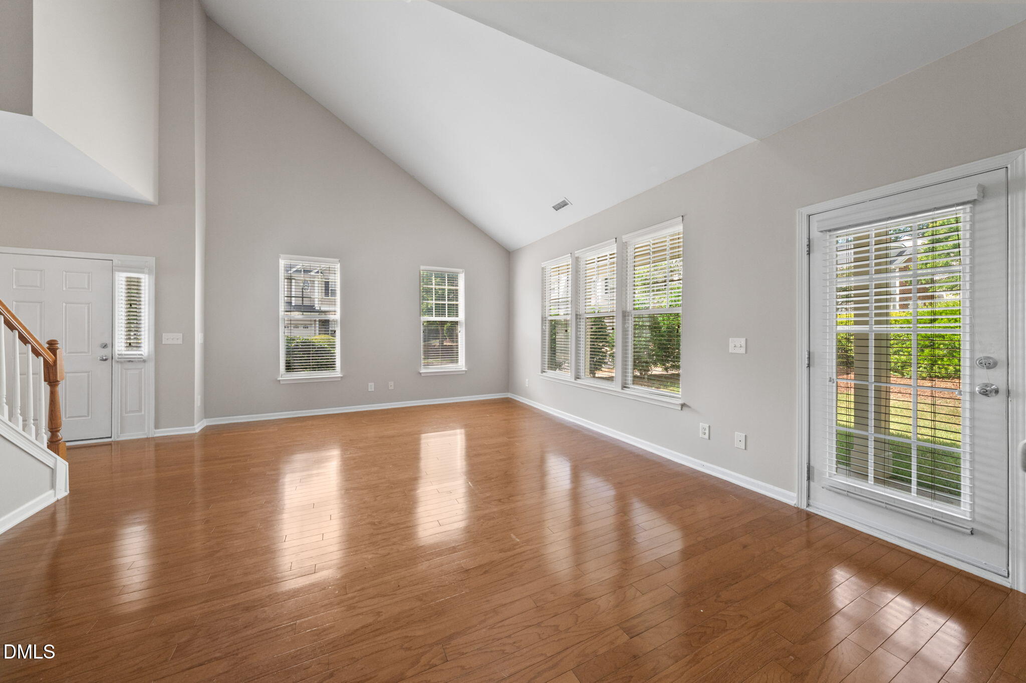 101 Courts Garden Way Property Photo 19