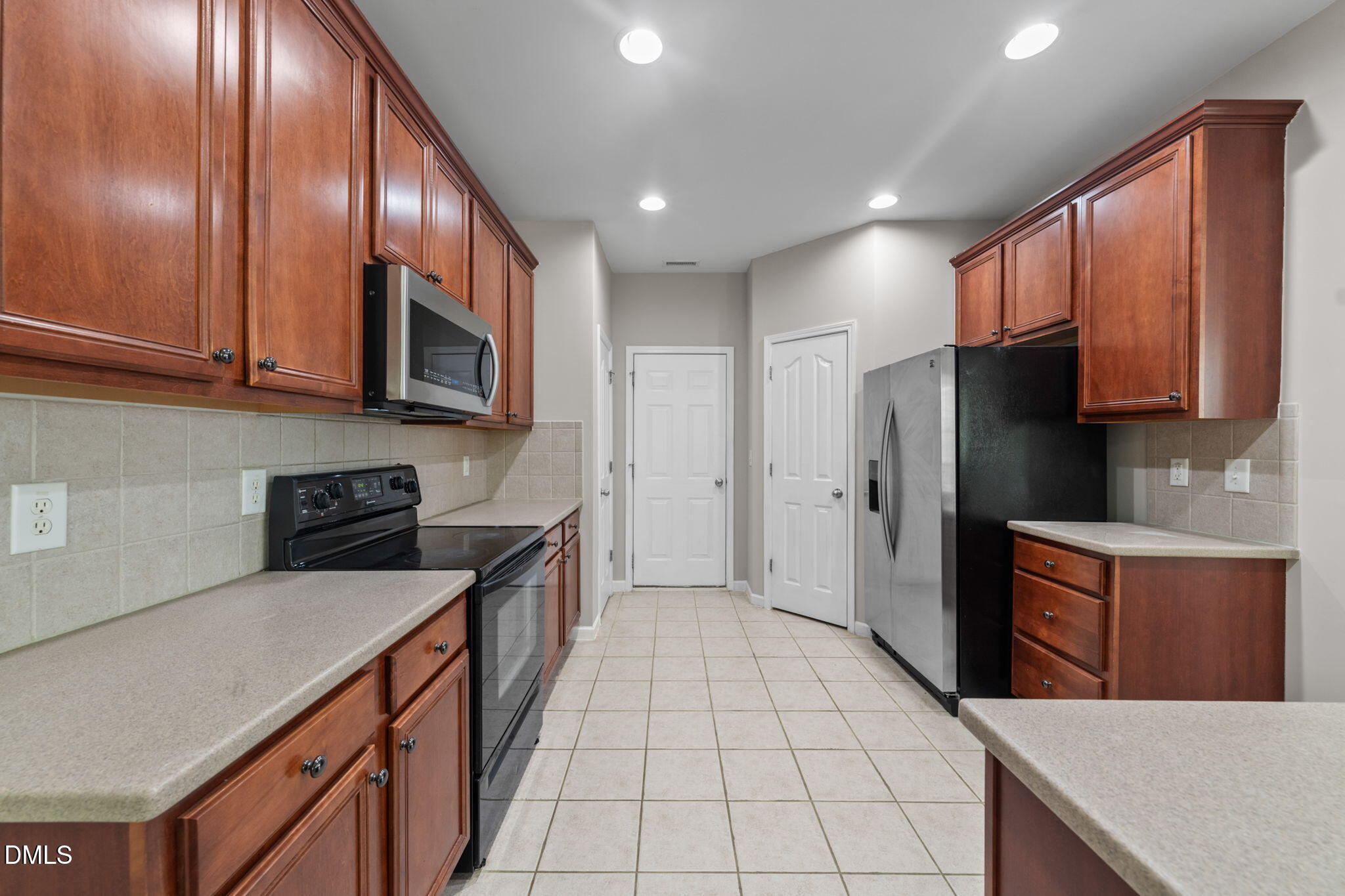 101 Courts Garden Way Property Photo 20