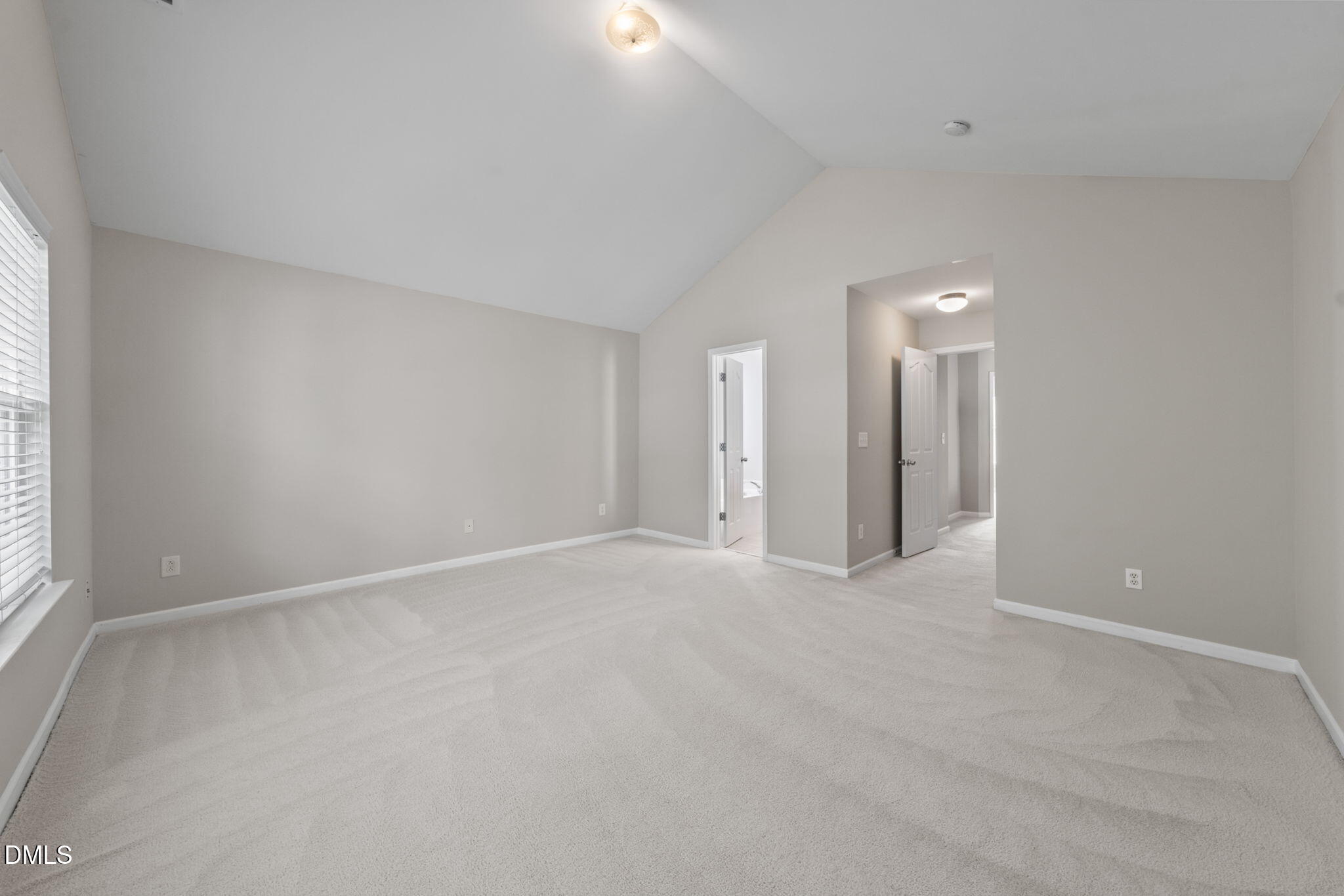 101 Courts Garden Way Property Photo 34