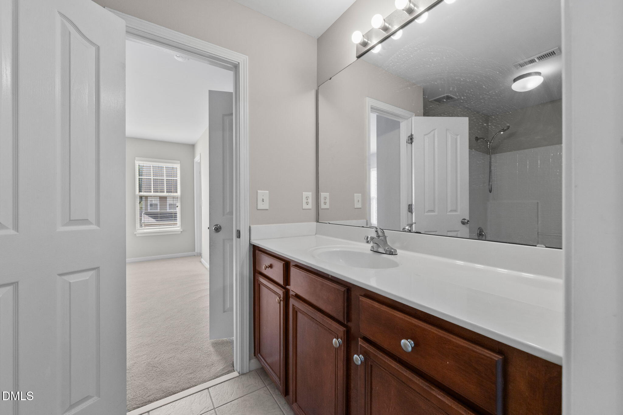 101 Courts Garden Way Property Photo 44