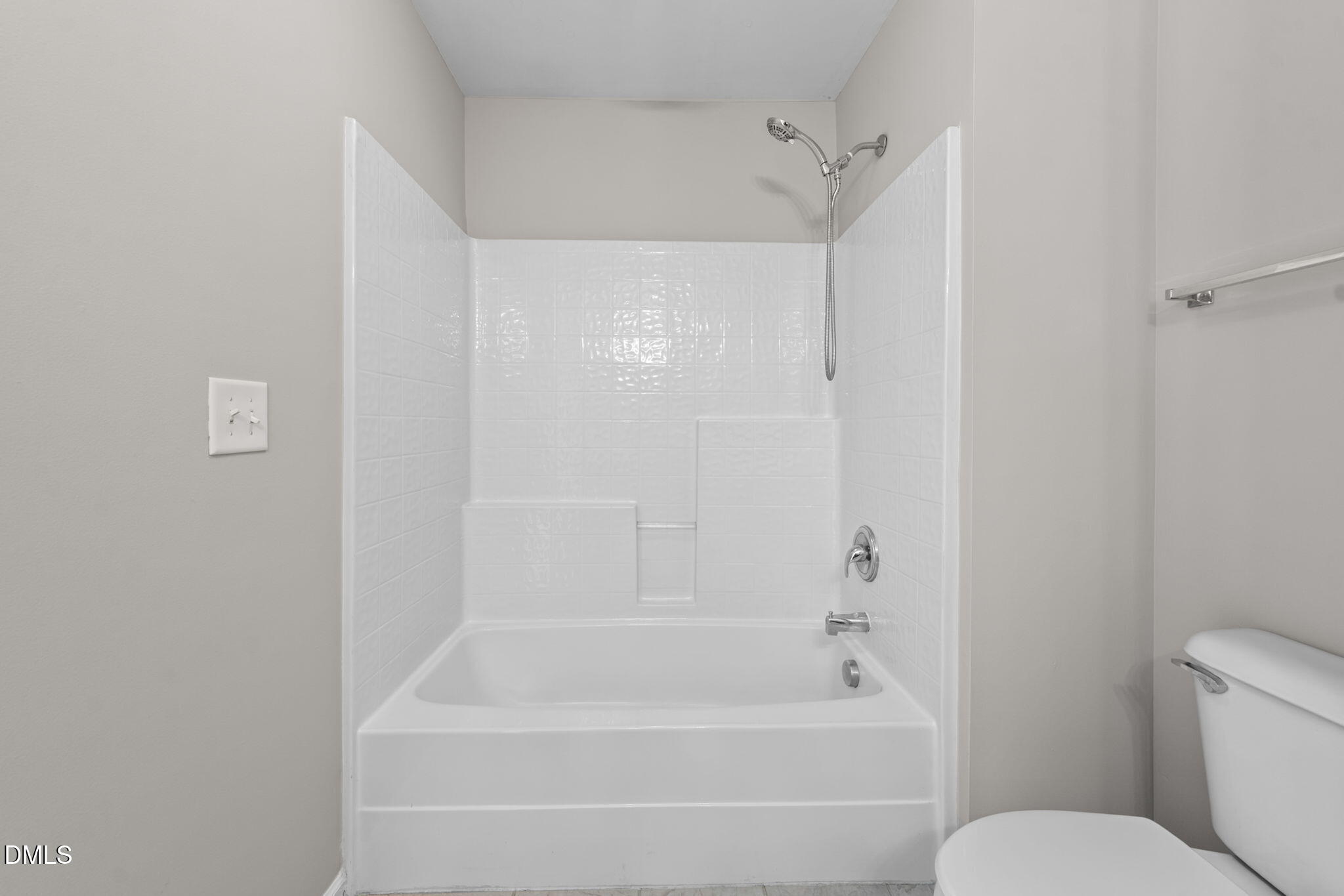 101 Courts Garden Way Property Photo 45